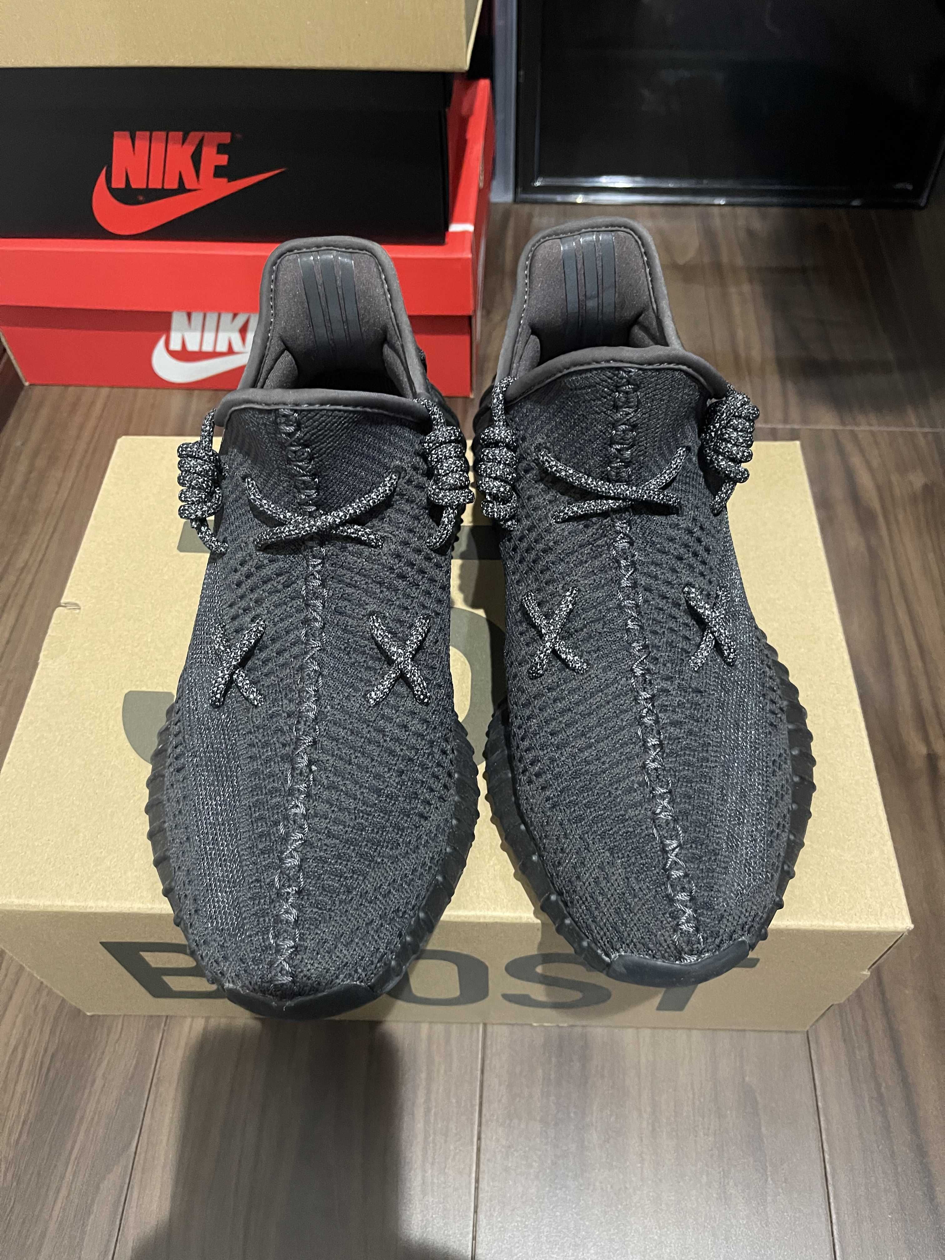 adidas YEEZY Boost 350 V2 "Black"