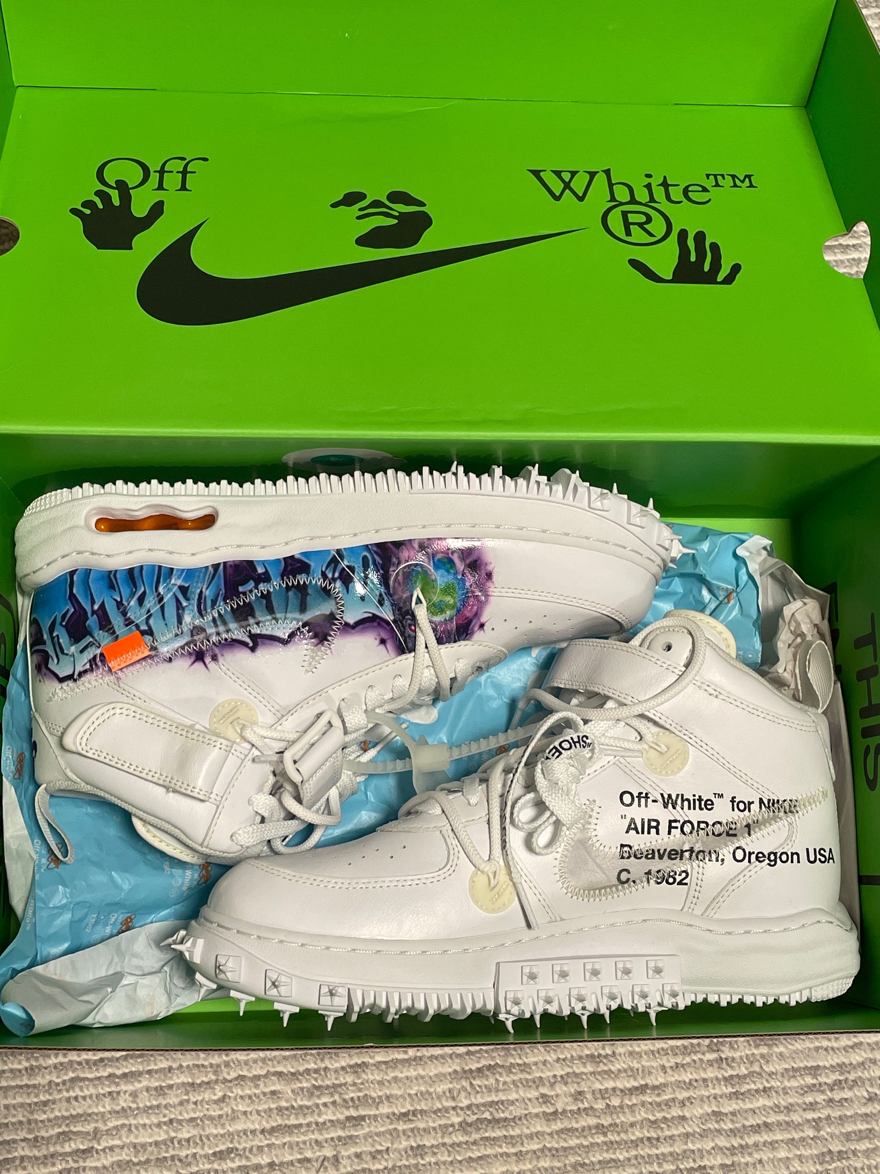 Off-White × Nike Air Force 1 Mid "Graffiti"