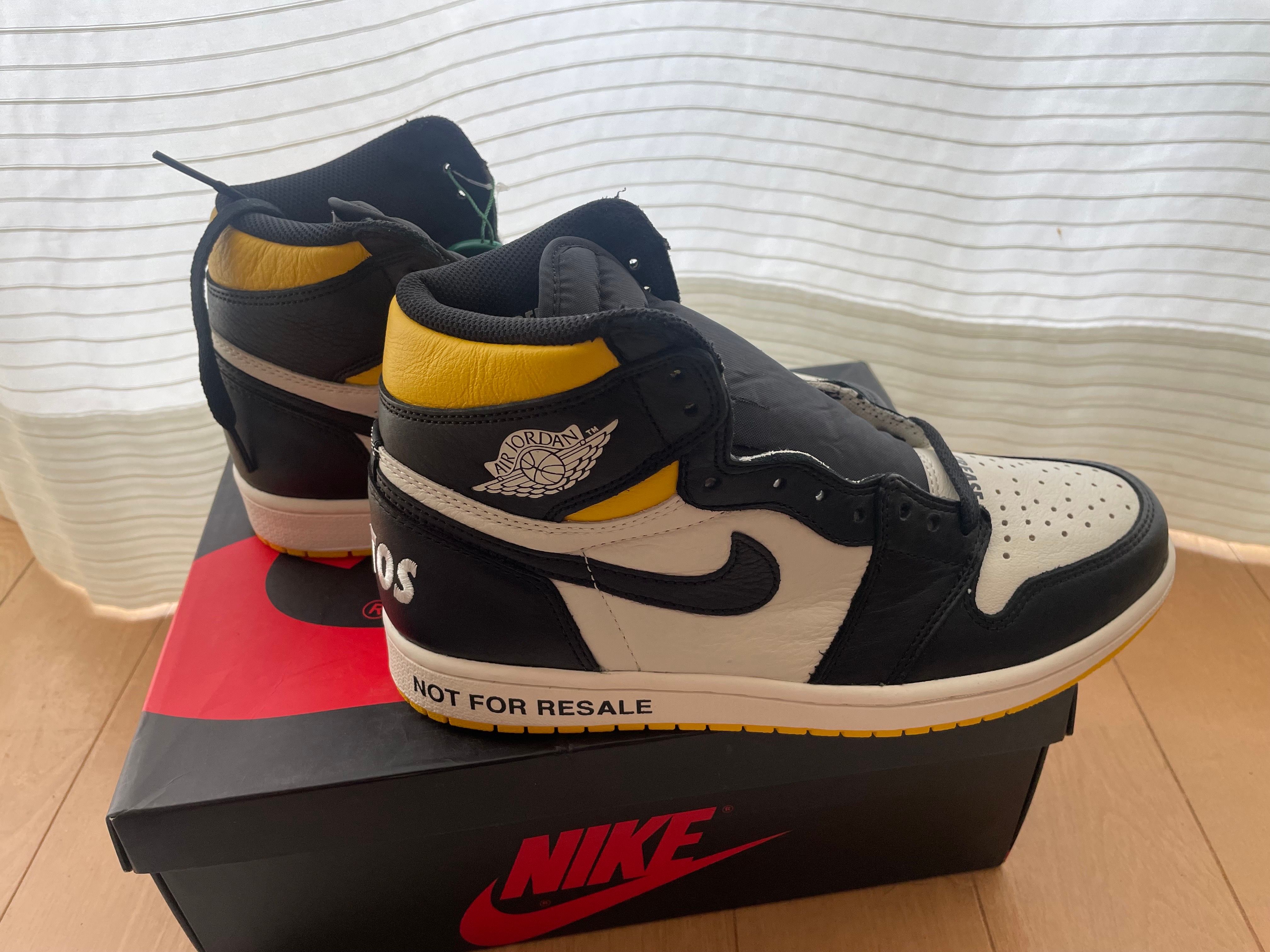 Nike Air Jordan 1 Retro High (NOT FOR RESALE) "Varsity Maize"