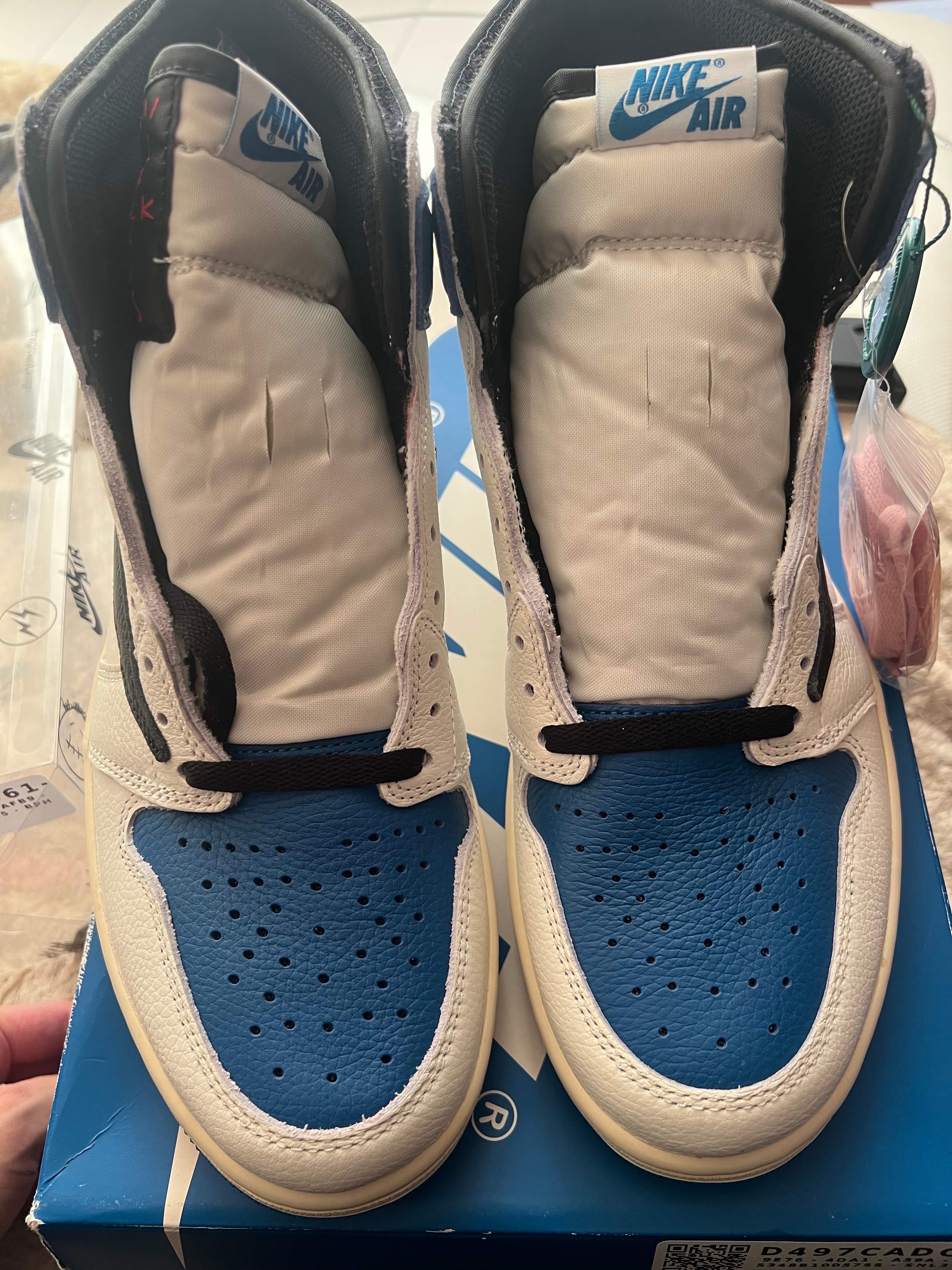 Travis Scott × fragment design × Nike Air Jordan 1 Retro High OG SP "Military Blue"