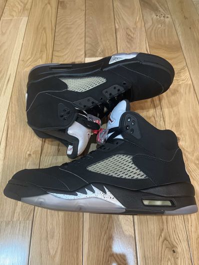 Nike Air Jordan 5 Retro OG "Black/Fire Red/Metallic Silver/White" (2016)
