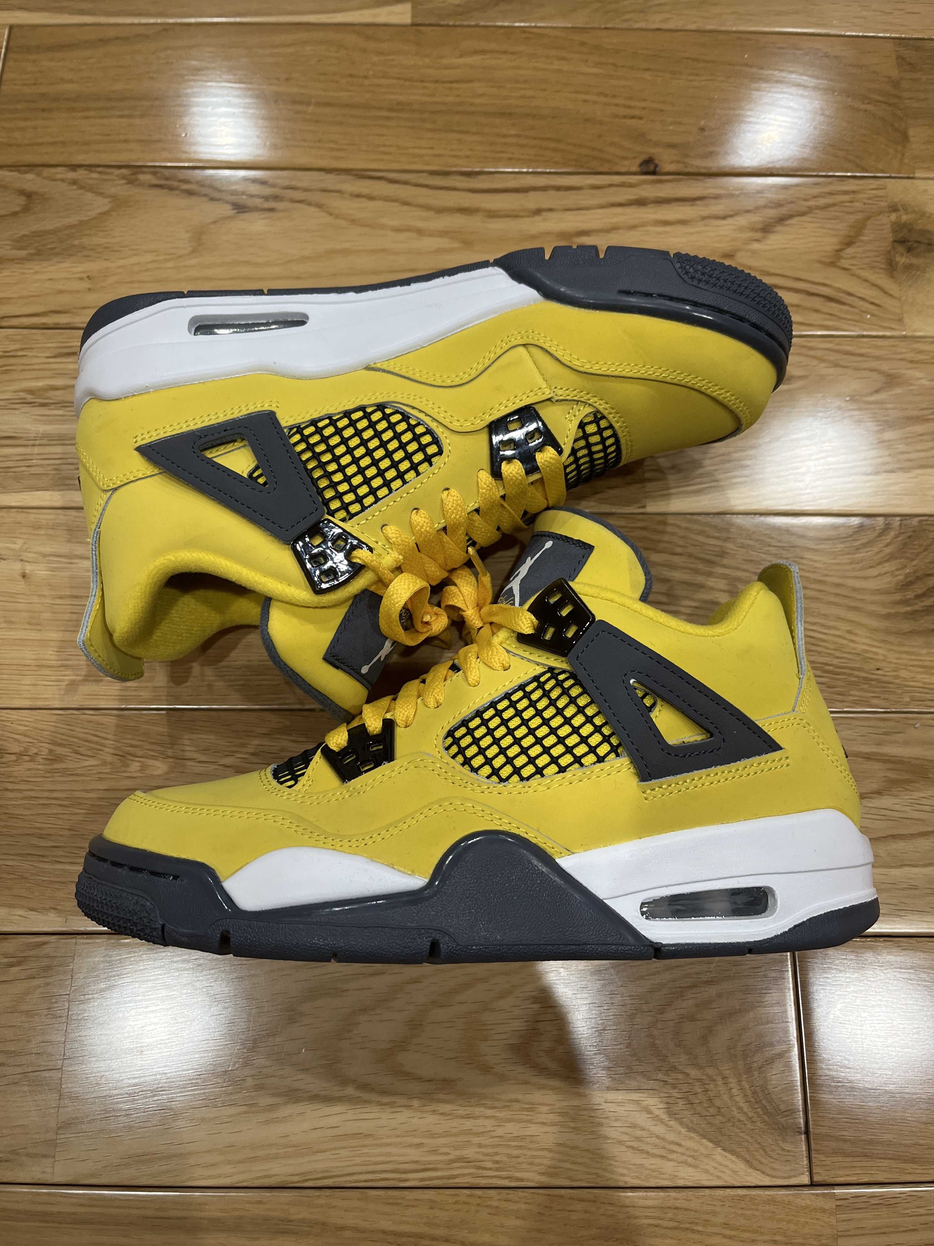 NIKE GS AIR JORDAN 4 "TOUR YELLOW"