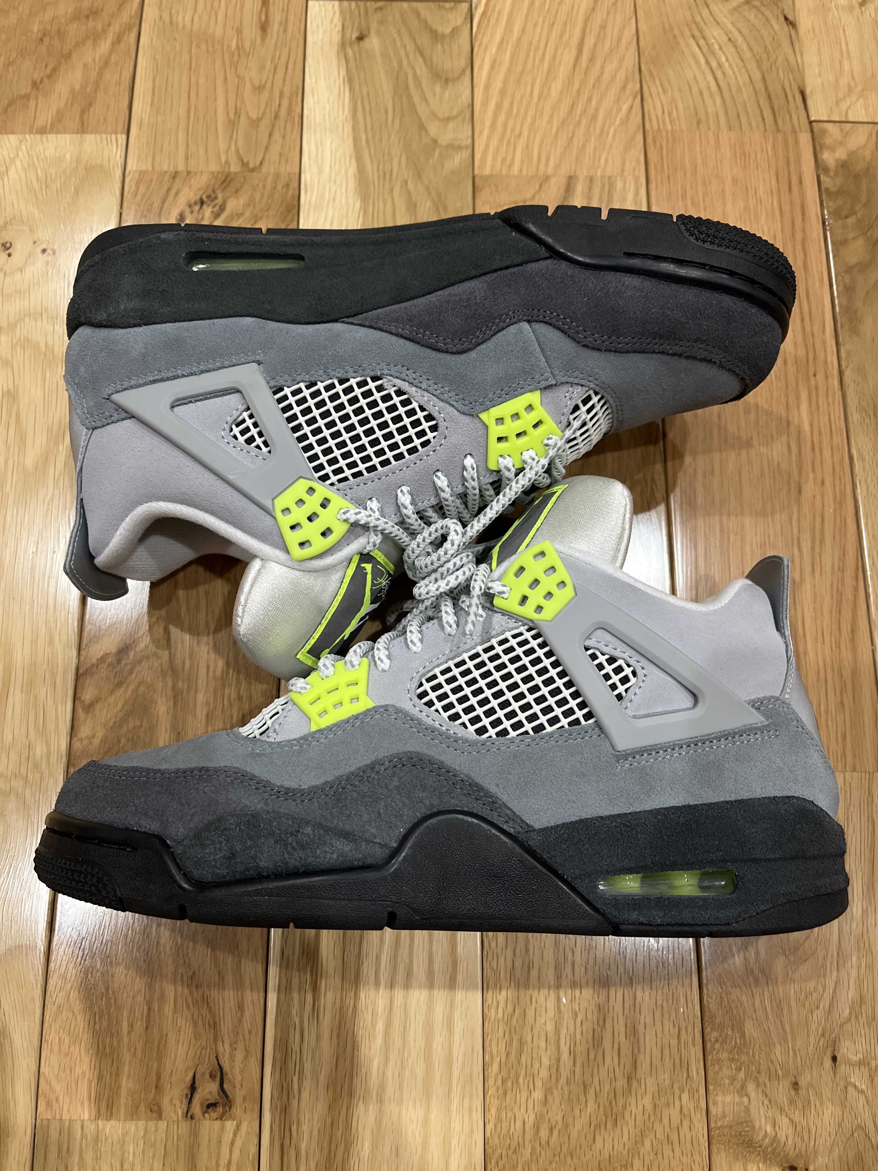 NIKE AIR JORDAN 4 RETRO LE "NEON"