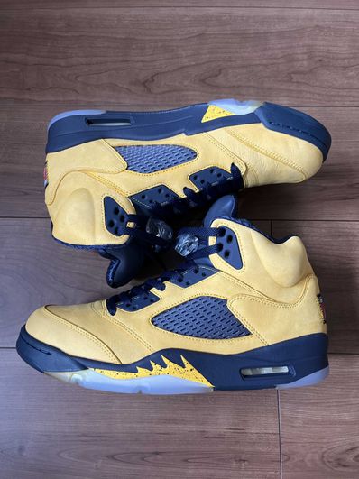 NIKE AIR JORDAN 5 "MICHIGAN"