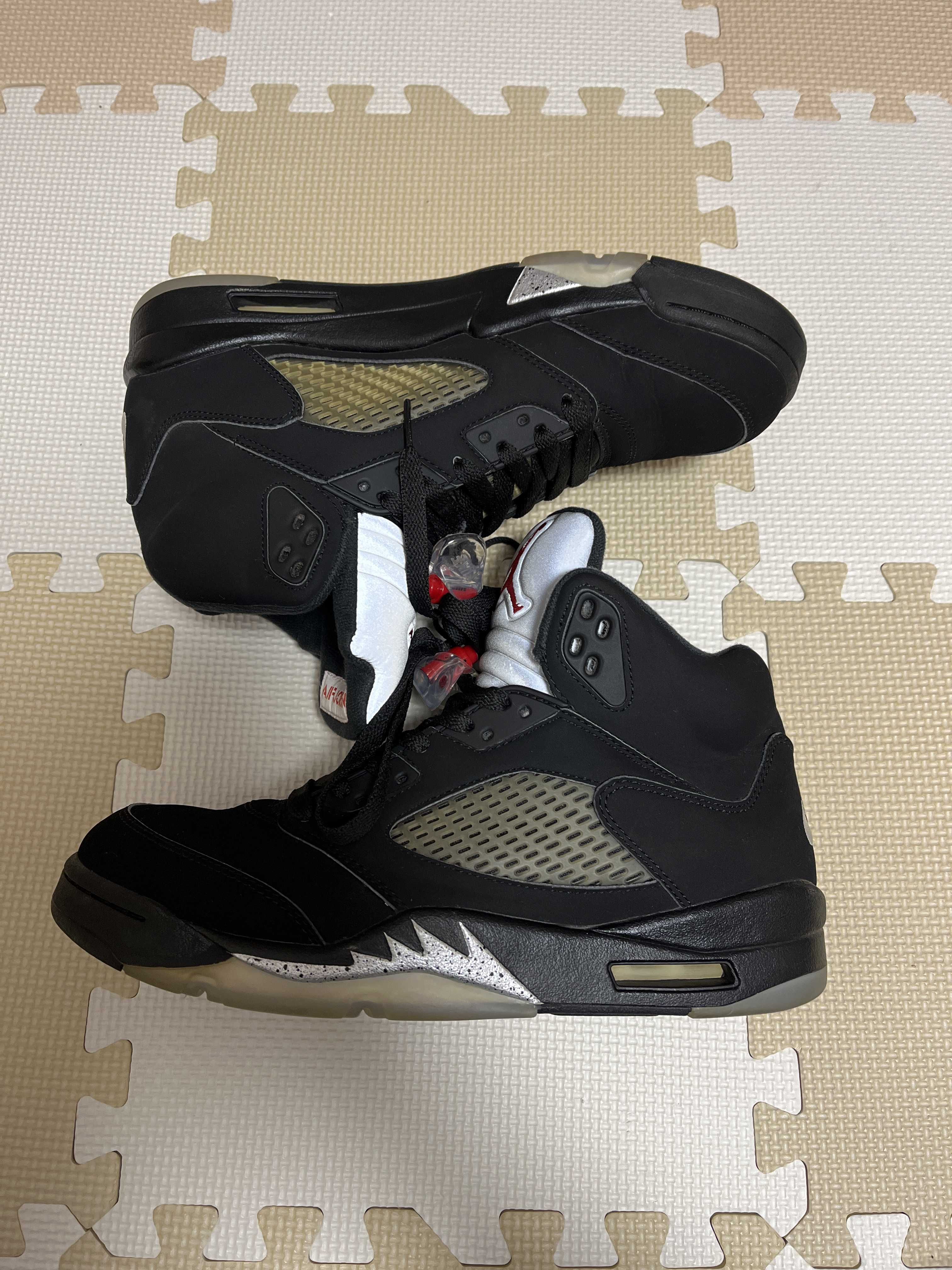 Nike Air Jordan 5 Retro OG "Black/Fire Red/Metallic Silver/White" (2016)