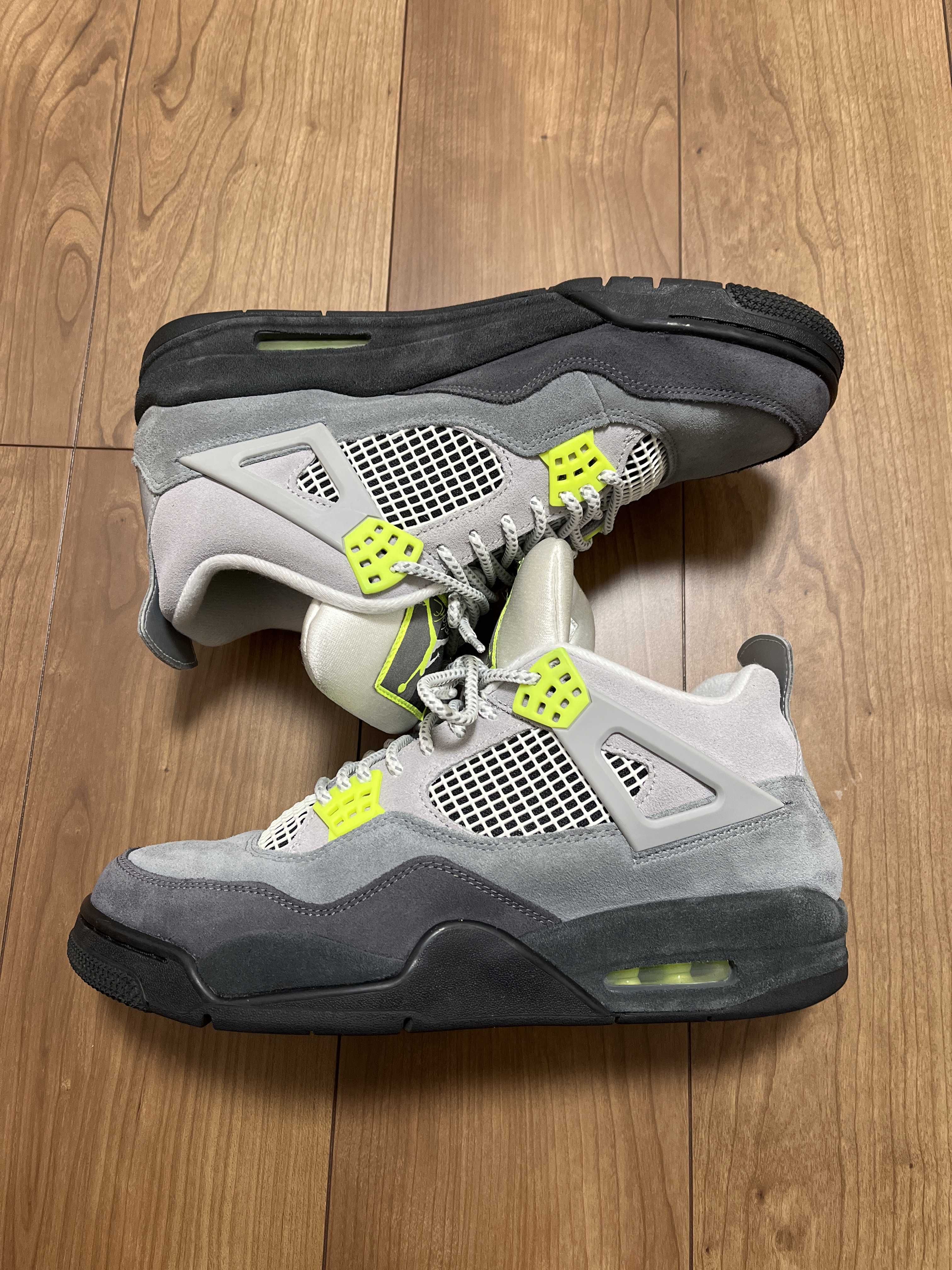 NIKE AIR JORDAN 4 RETRO LE "NEON"