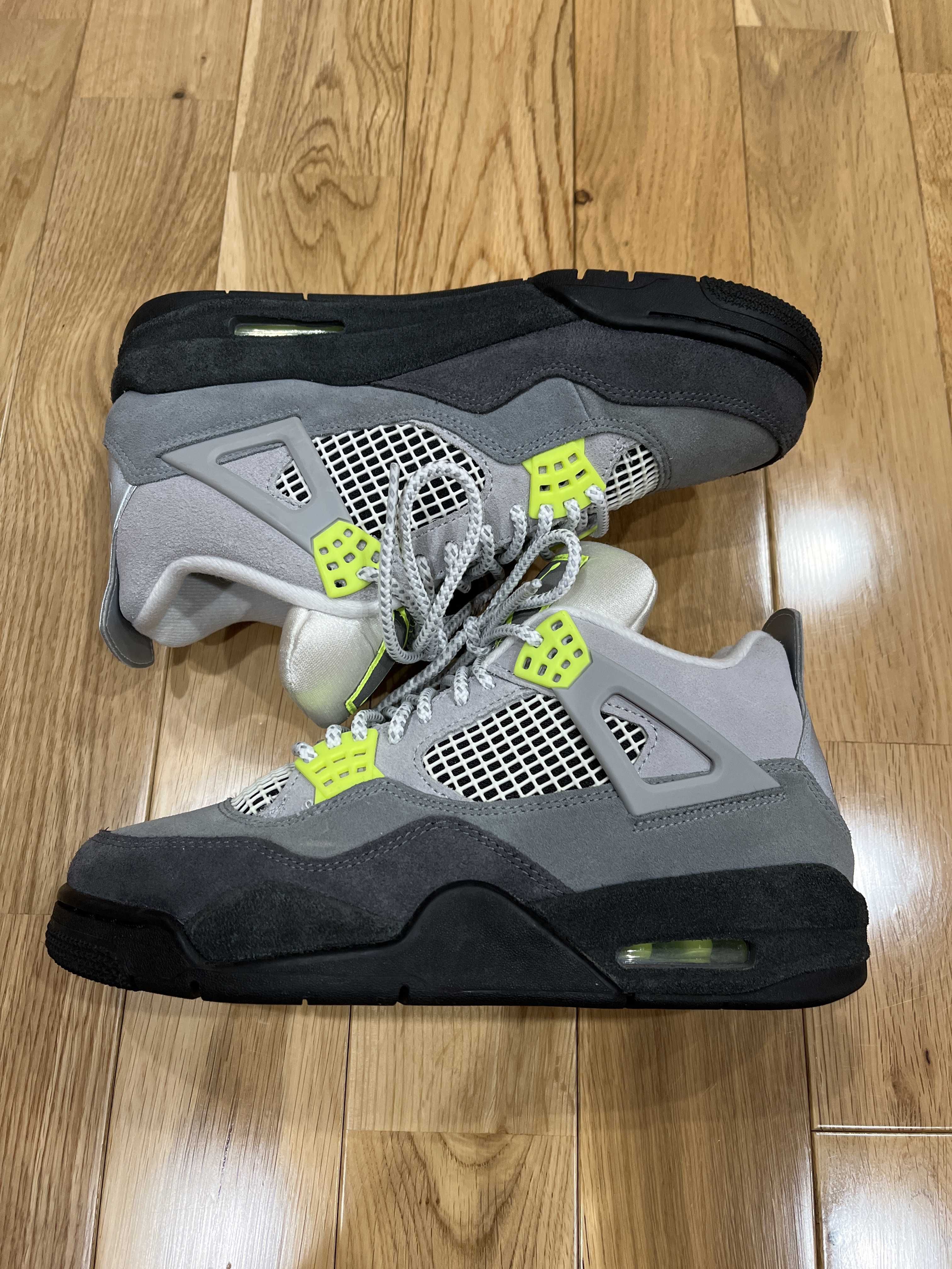 NIKE AIR JORDAN 4 RETRO LE "NEON"