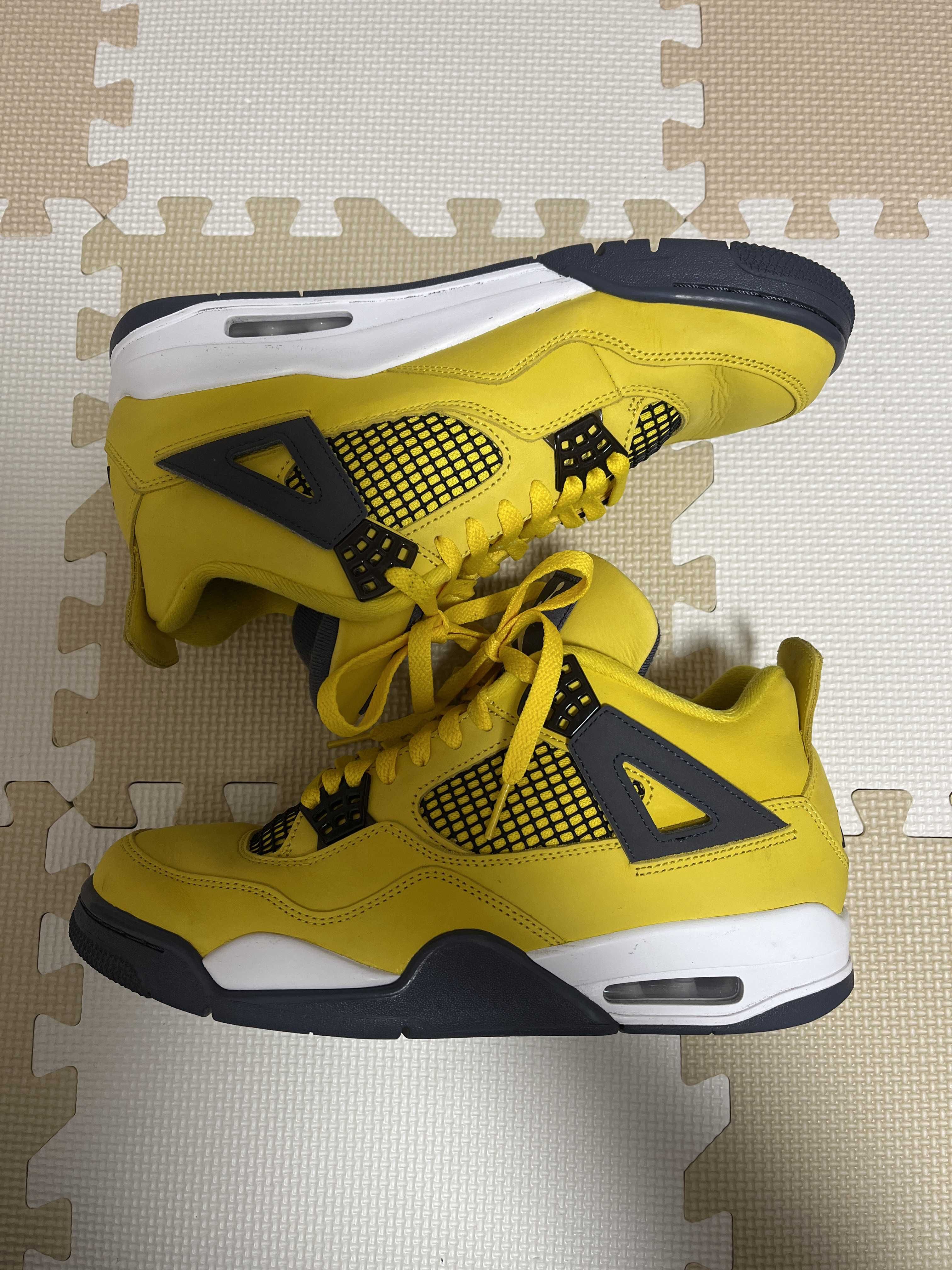 Nike Air Jordan 4 "Tour Yellow"