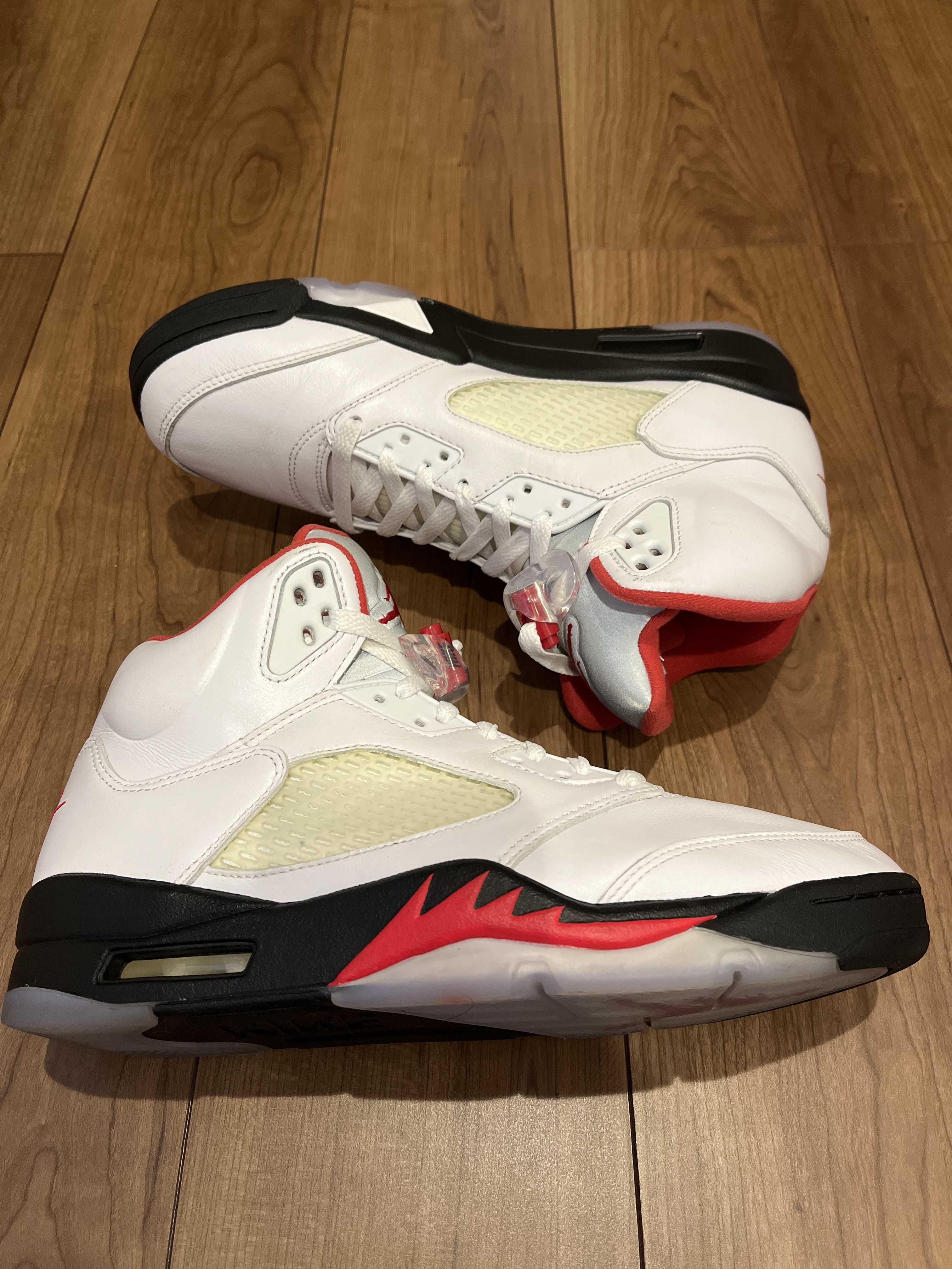Nike Air Jordan 5 Retro "Fire Red" (2020)