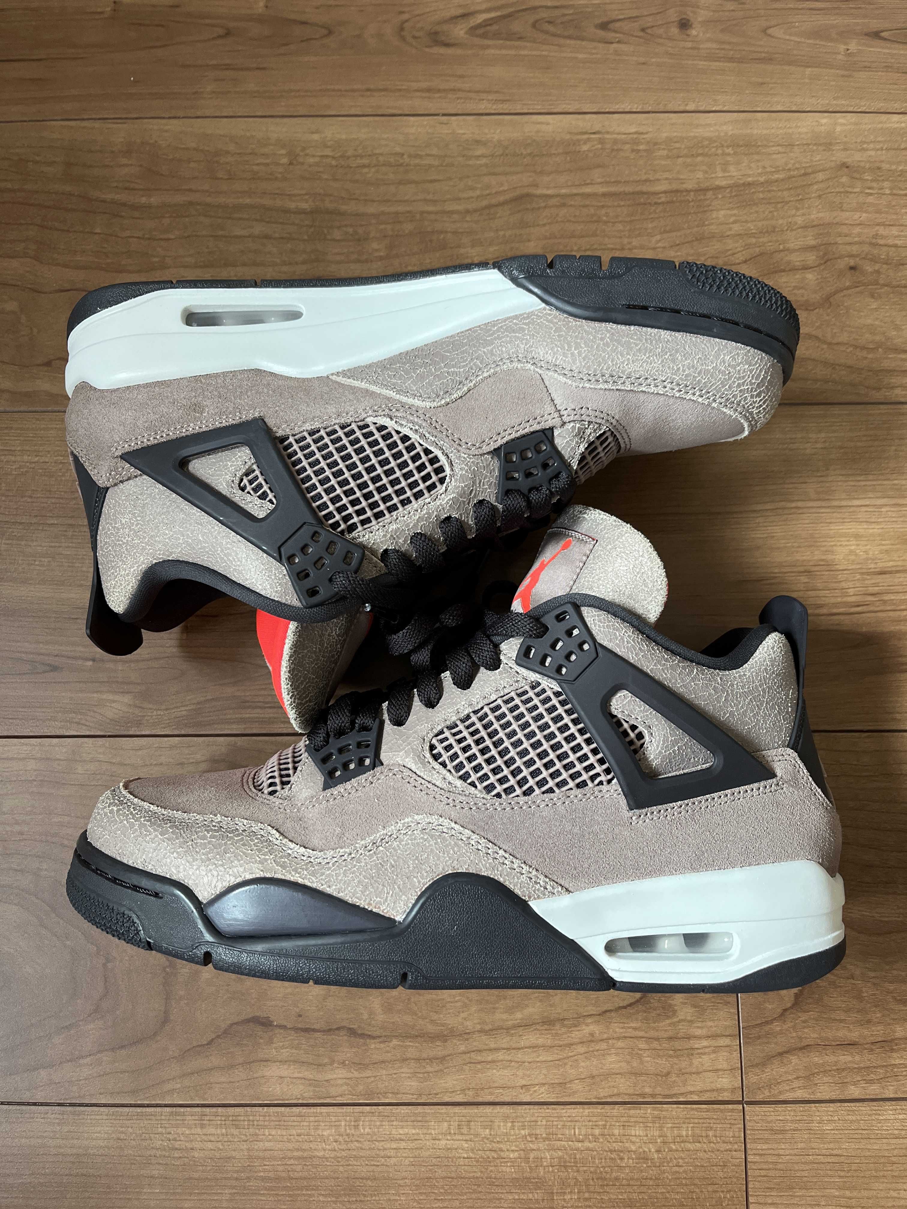 Nike Air Jordan 4 "Taupe Haze"