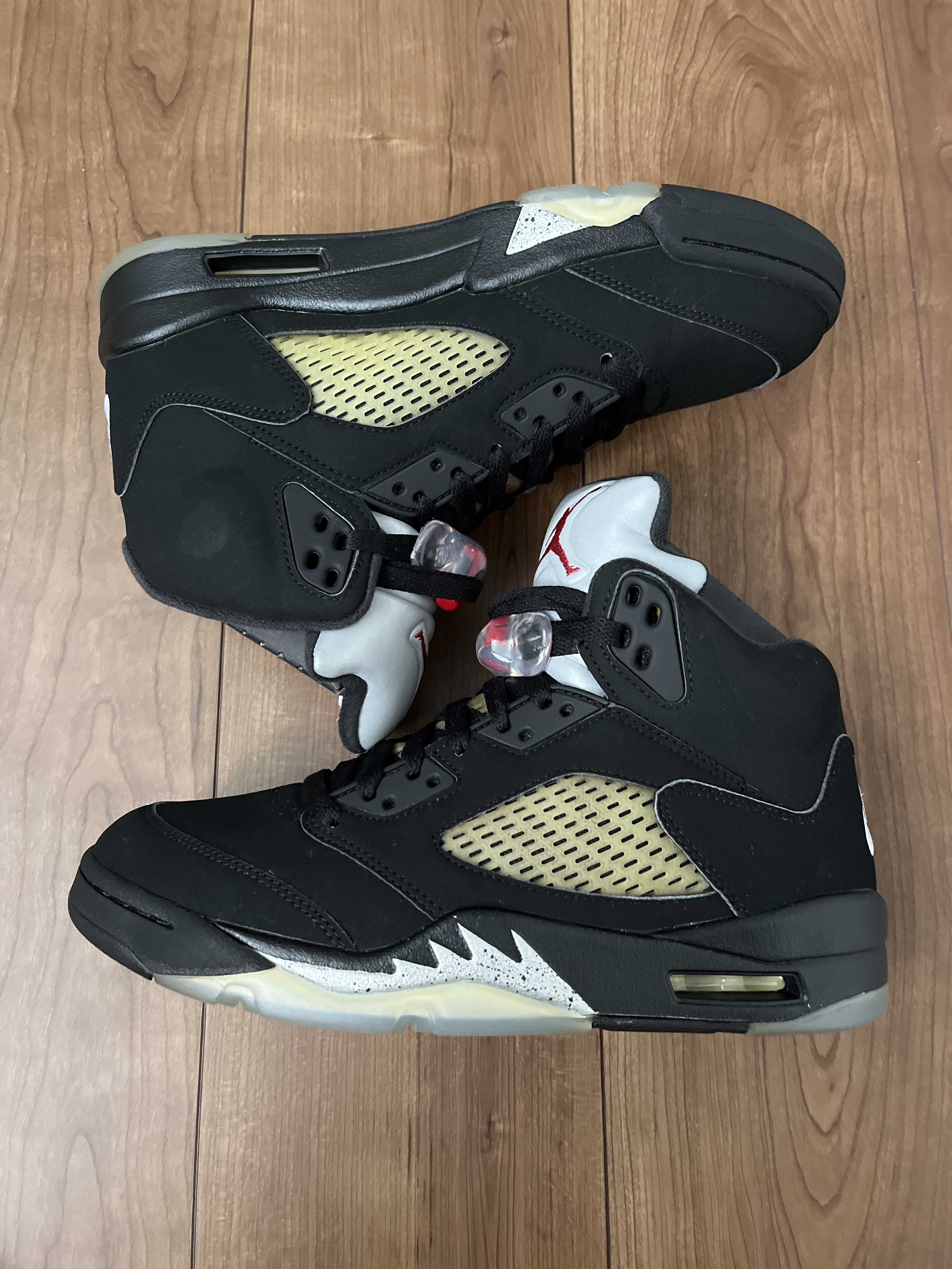 Nike Air Jordan 5 Retro OG "Black/Fire Red/Metallic Silver/White" (2016)