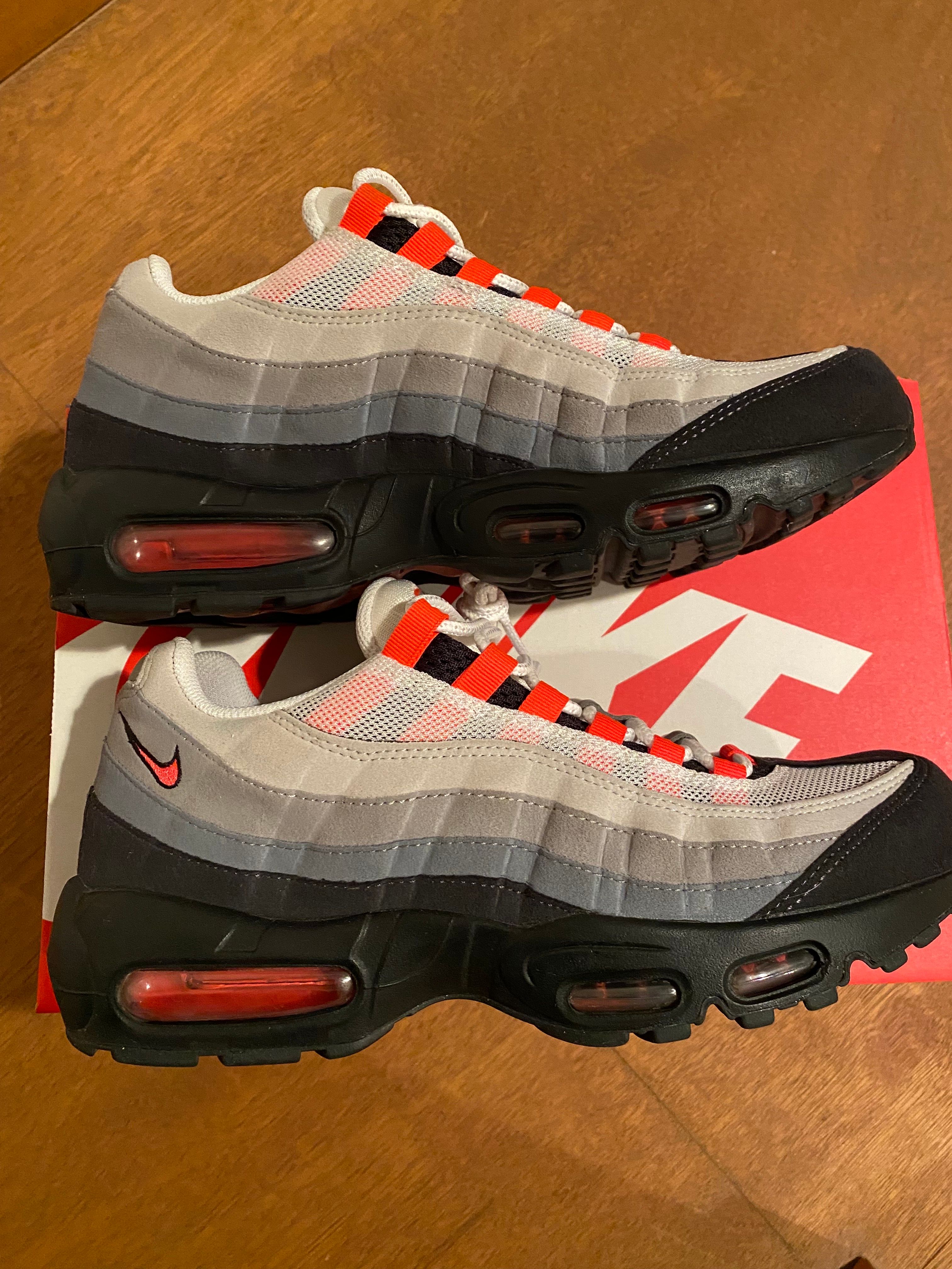 Nike Air Max 95 "White/Solar Red"