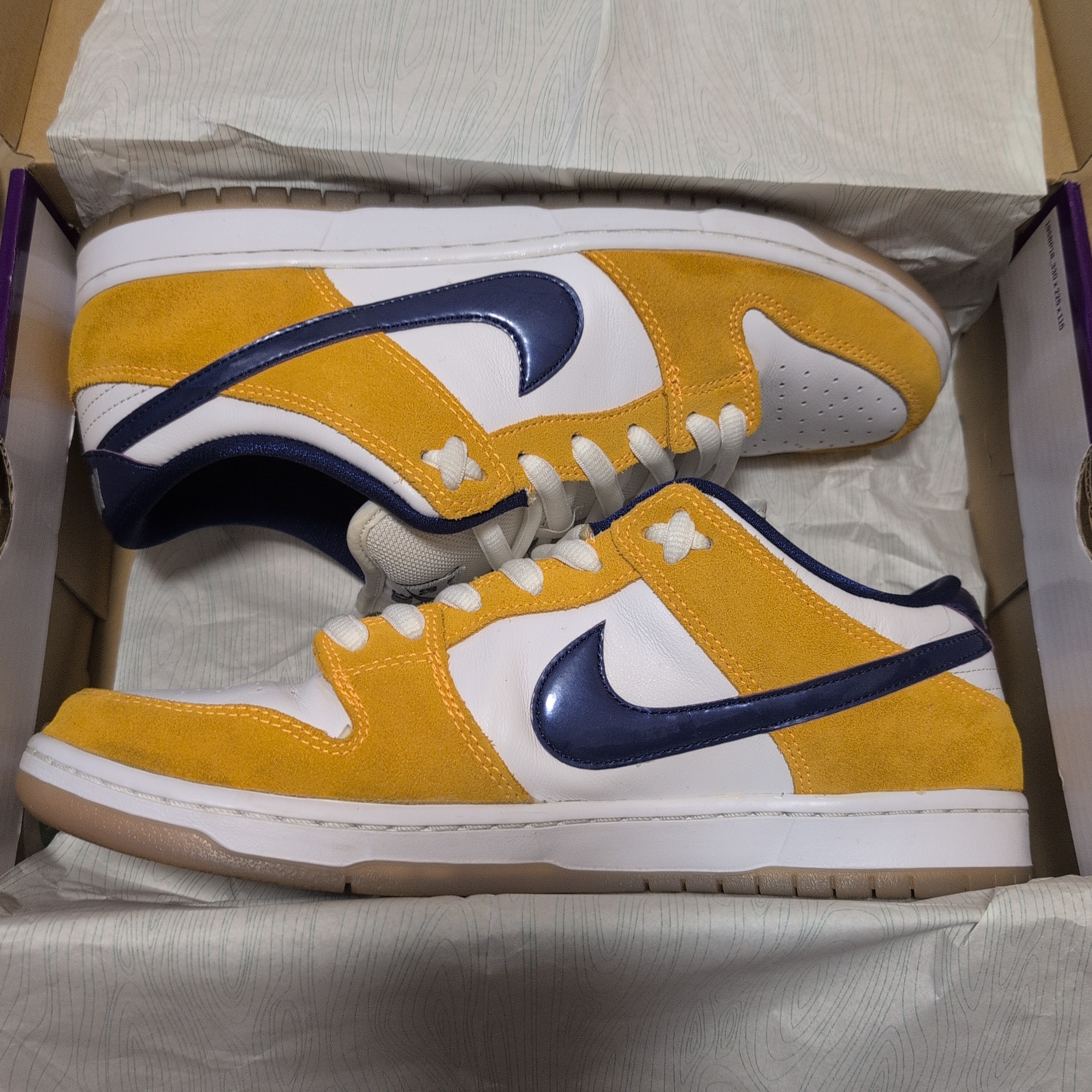 Nike SB Dunk Low "Laser Orange"