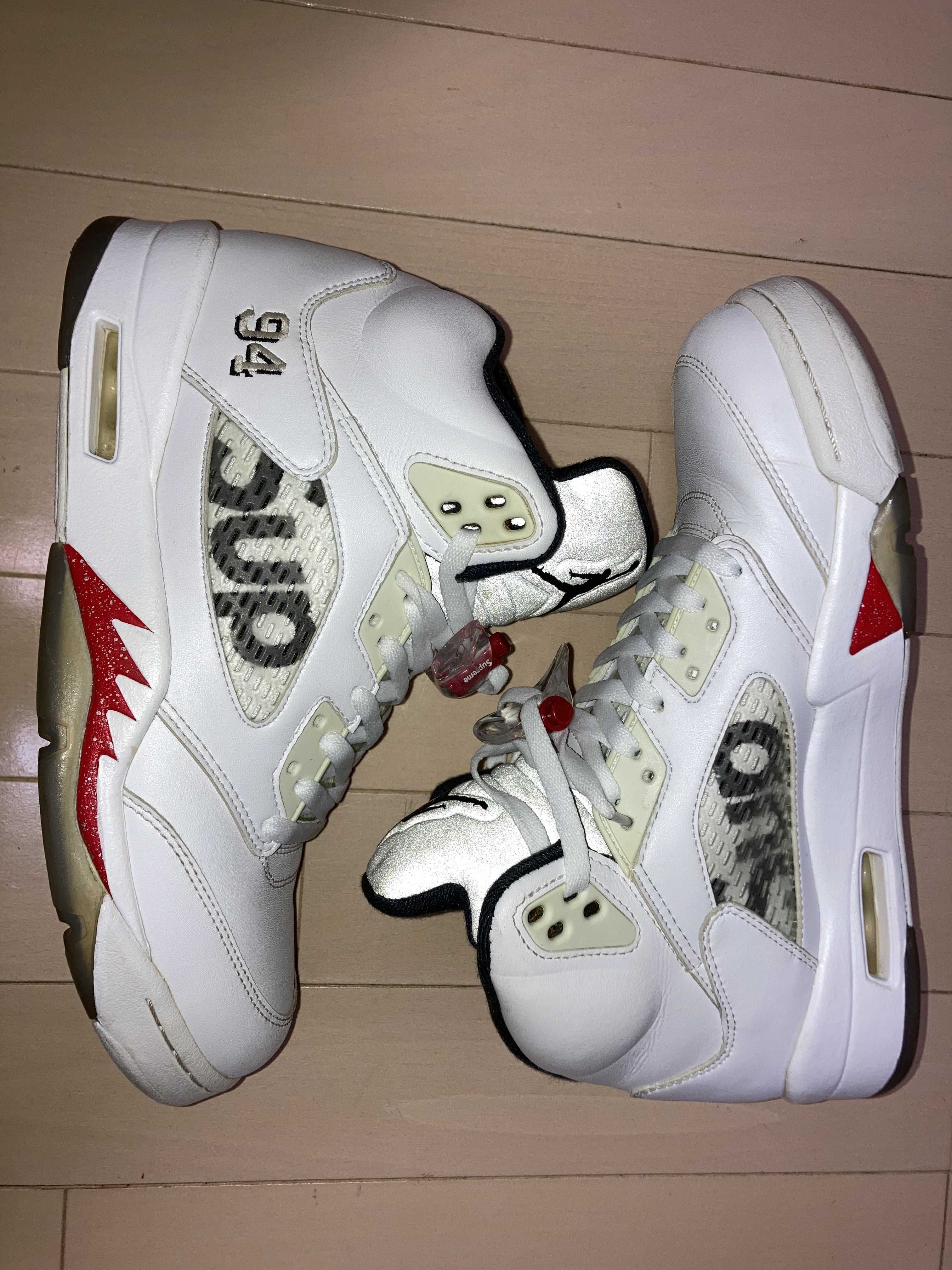 Supreme × Nike Air Jordan 5 Retro "White"