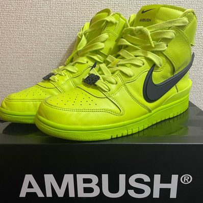 AMBUSH × NIKE DUNK HIGH "FLASH LIME"