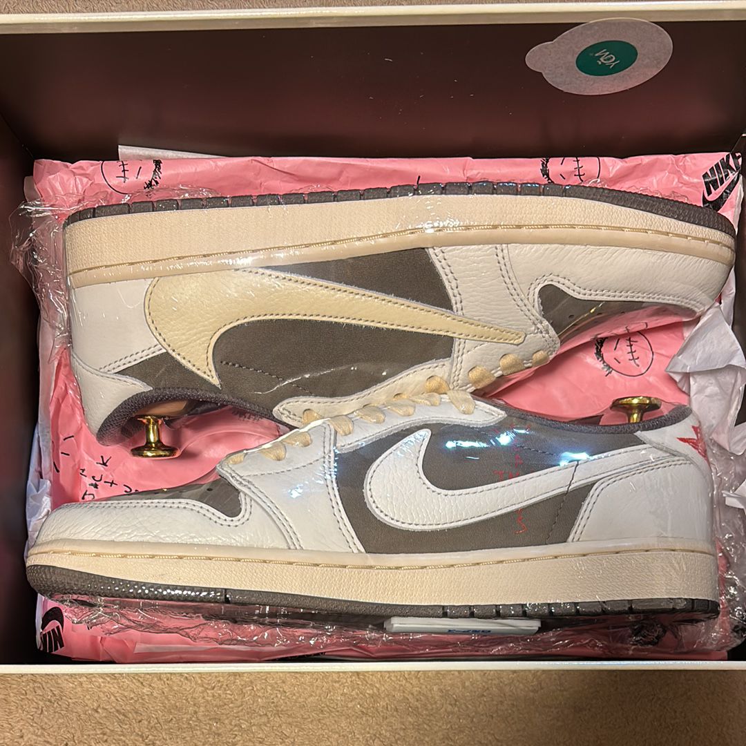 Travis Scott × Nike Air Jordan 1 Low OG SP "Reverse Mocha/Sail and Ridgerock"