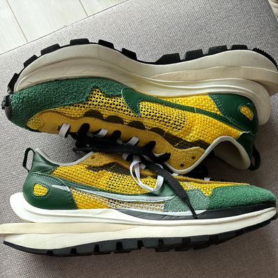 sacai × Nike Vapor Waffle "Tour Yellow/Stadium Green-Sail"
