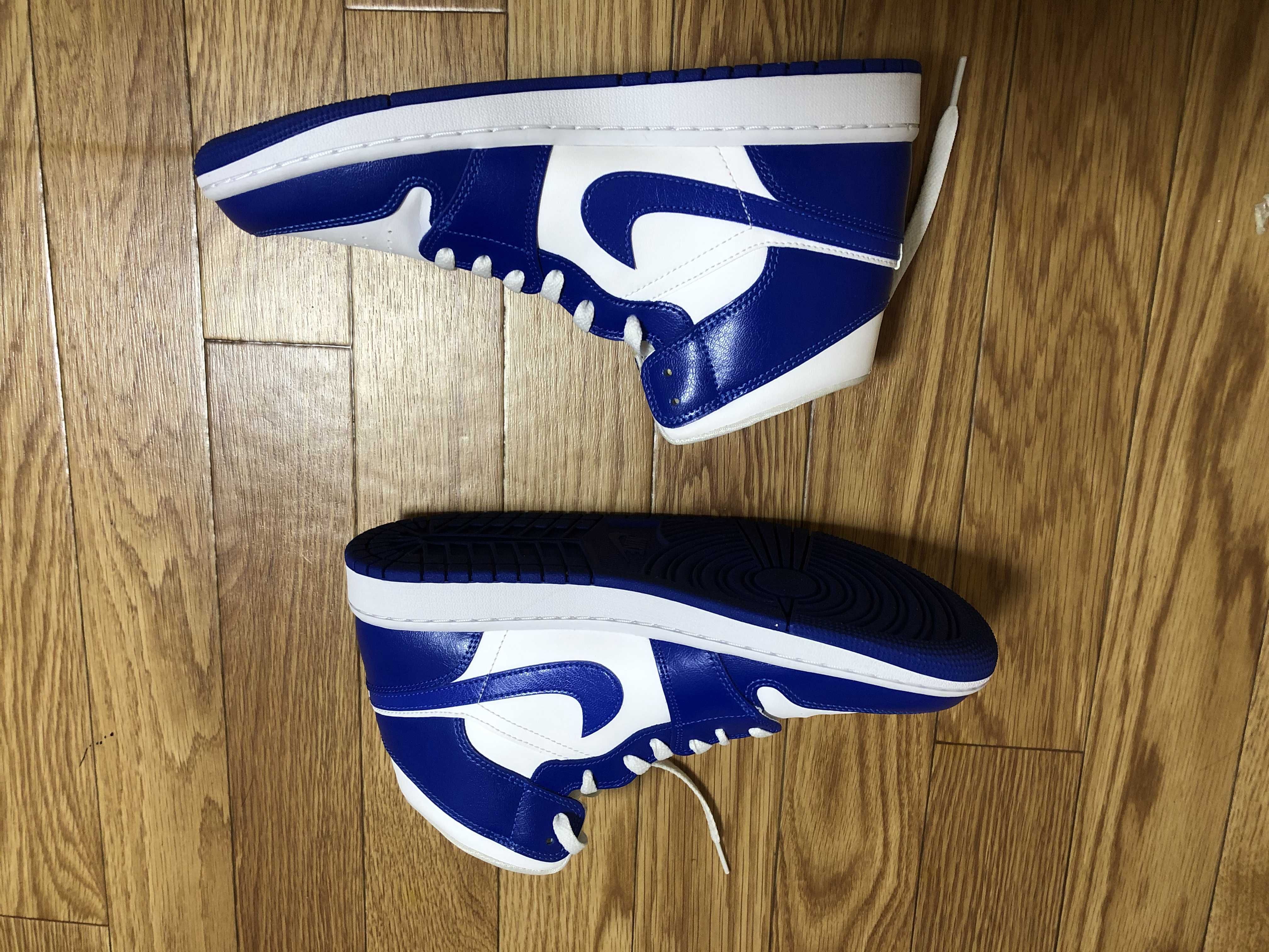 Nike Women's Air Jordan 1 Mid "Kentucky Blue"