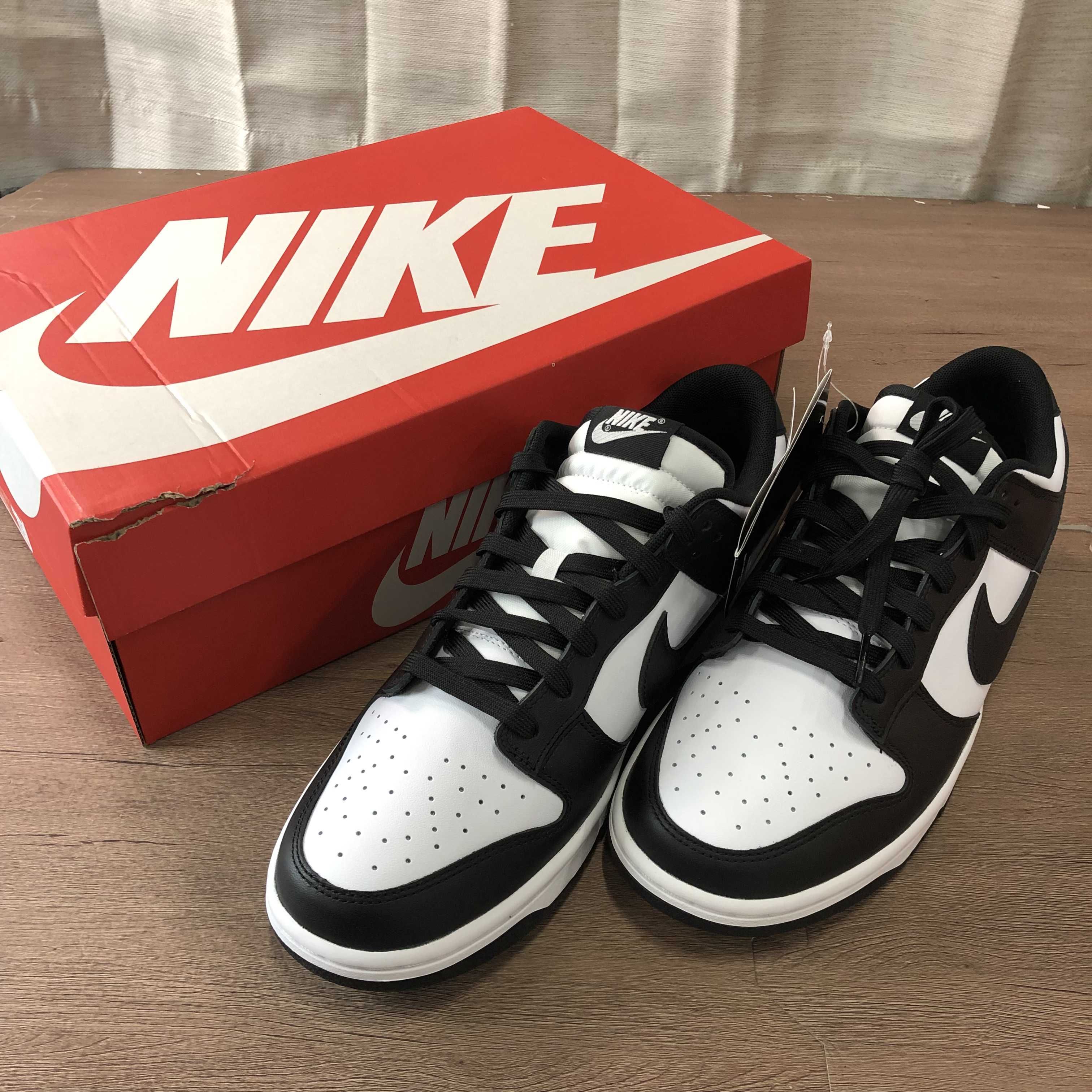 Nike Dunk Low Retro "Panda/White/Black"