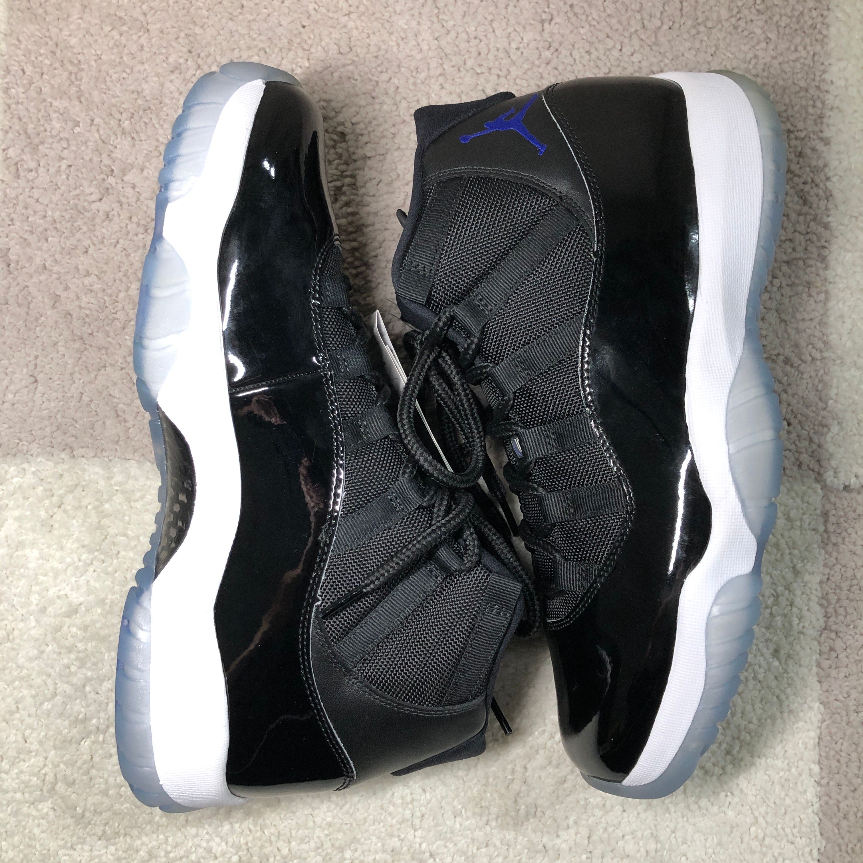 Nike Air Jordan 11 Retro "Space Jam" (2016)