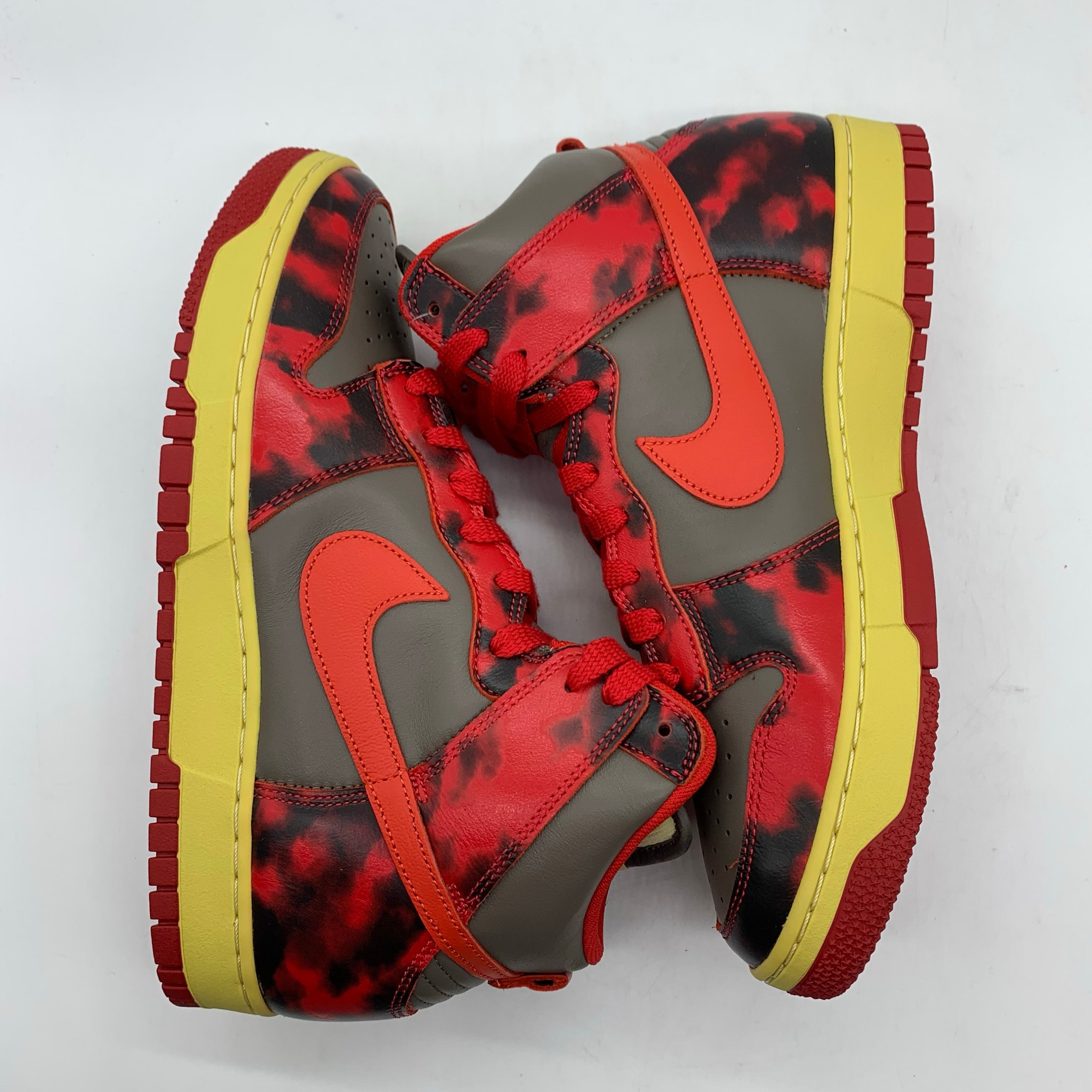 Nike Dunk High "Red Acid Wash"