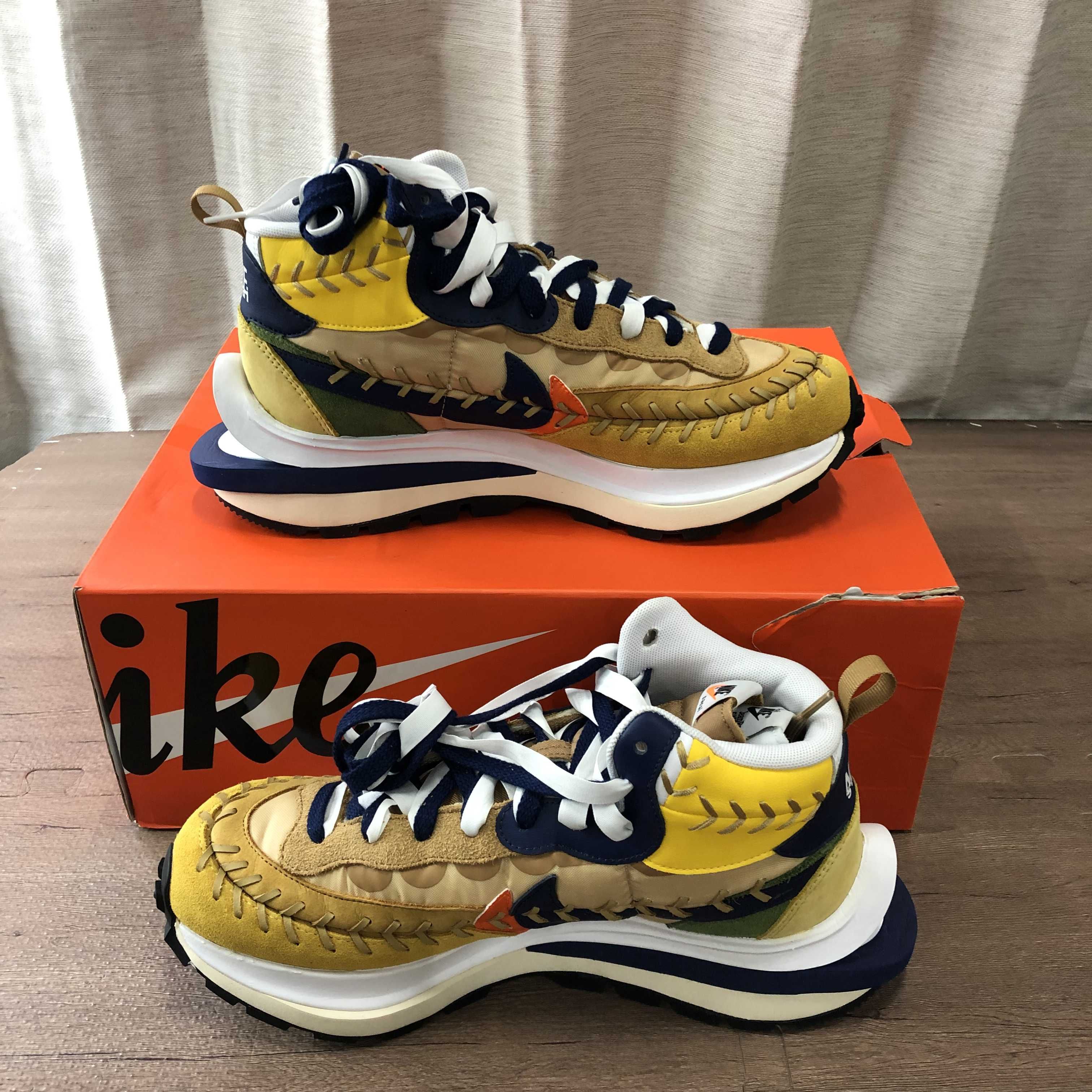 Jean-Paul Gaultier × sacai × Nike VaporWaffle "Sesame/Multi Color"