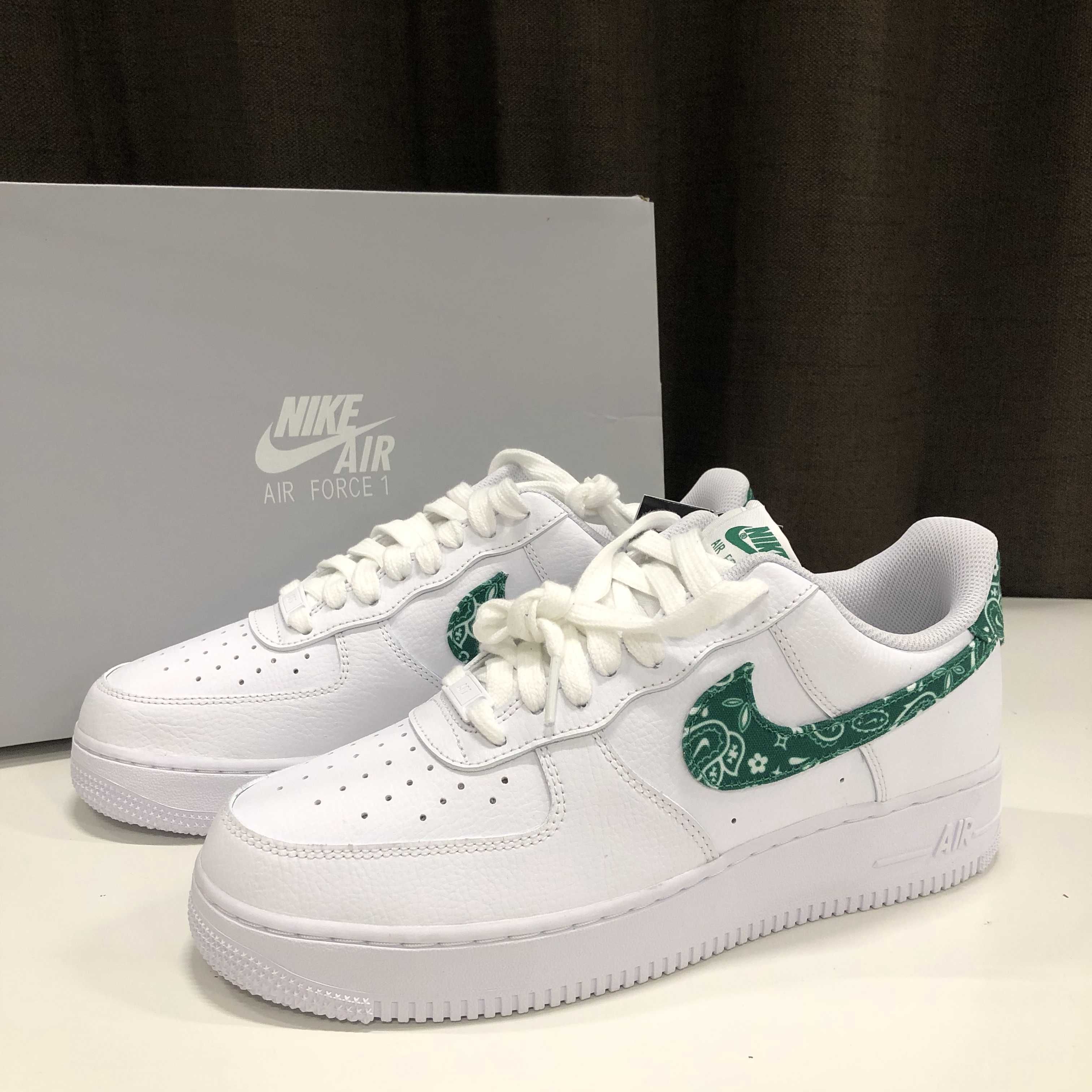 Nike Women's Air Force 1 Low '07 Essential "Green Paisley"