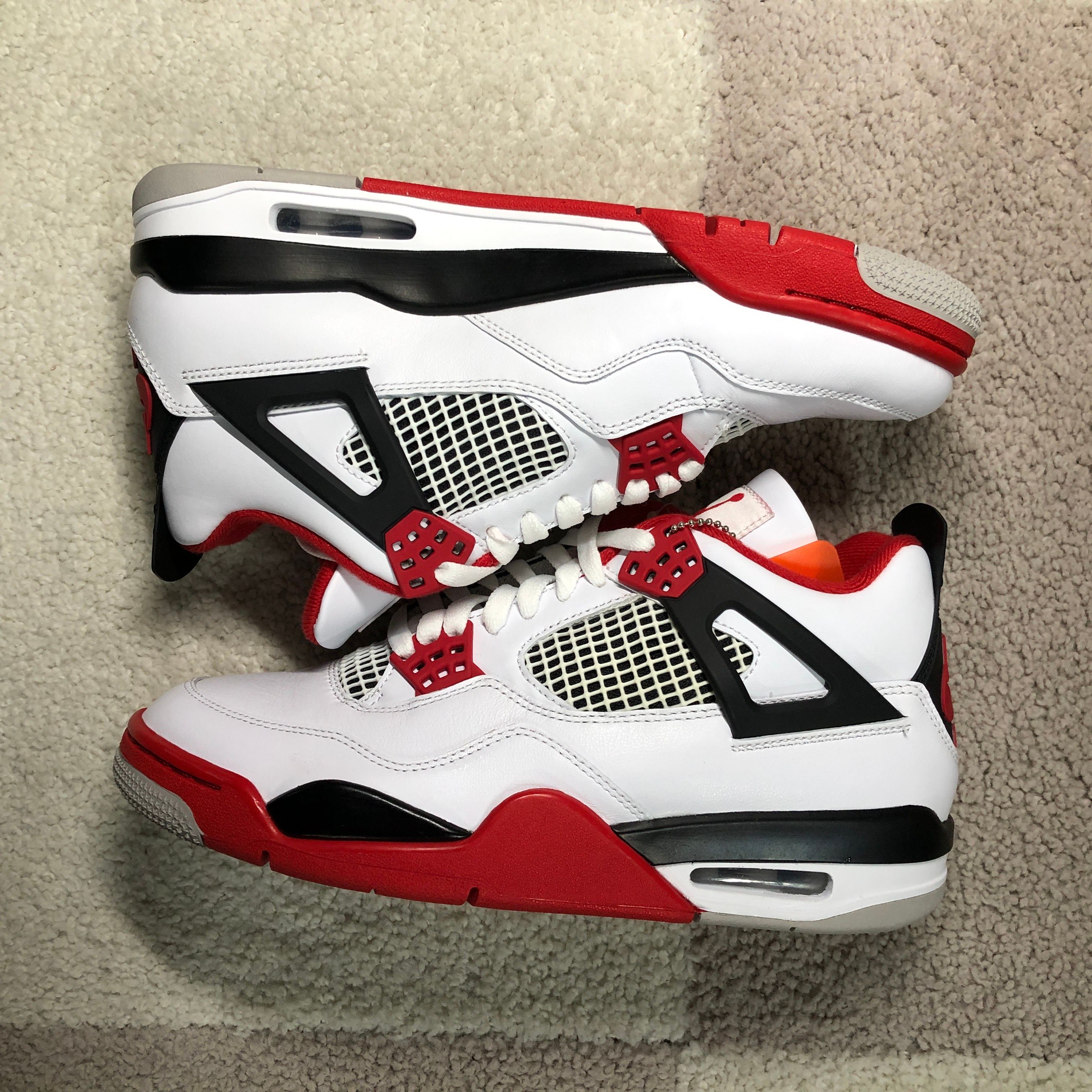 Nike Air Jordan 4 Retro OG "Fire Red" (2020)