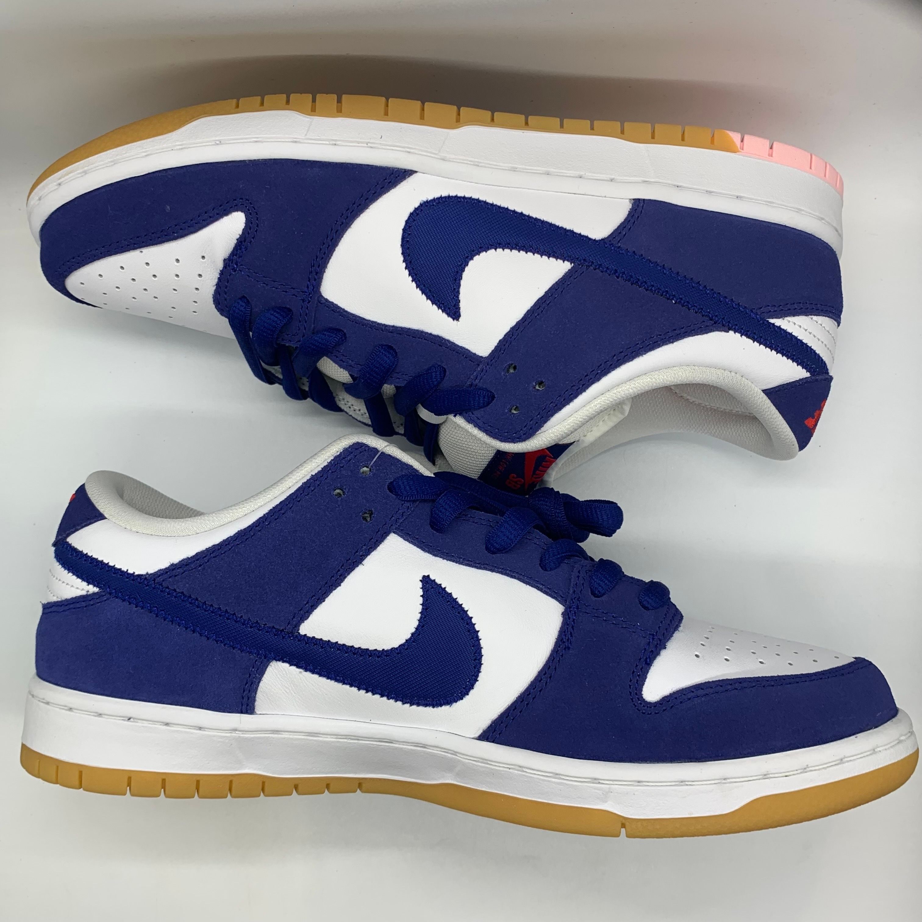 Nike SB Dunk Low "Los Angeles Dodgers/Deep Royal Blue"