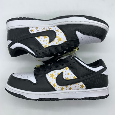 Supreme × Nike SB Dunk Low OG QS Gold Stars "White/Black"