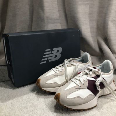 New Balance Women's 327 "White/Dark Red"