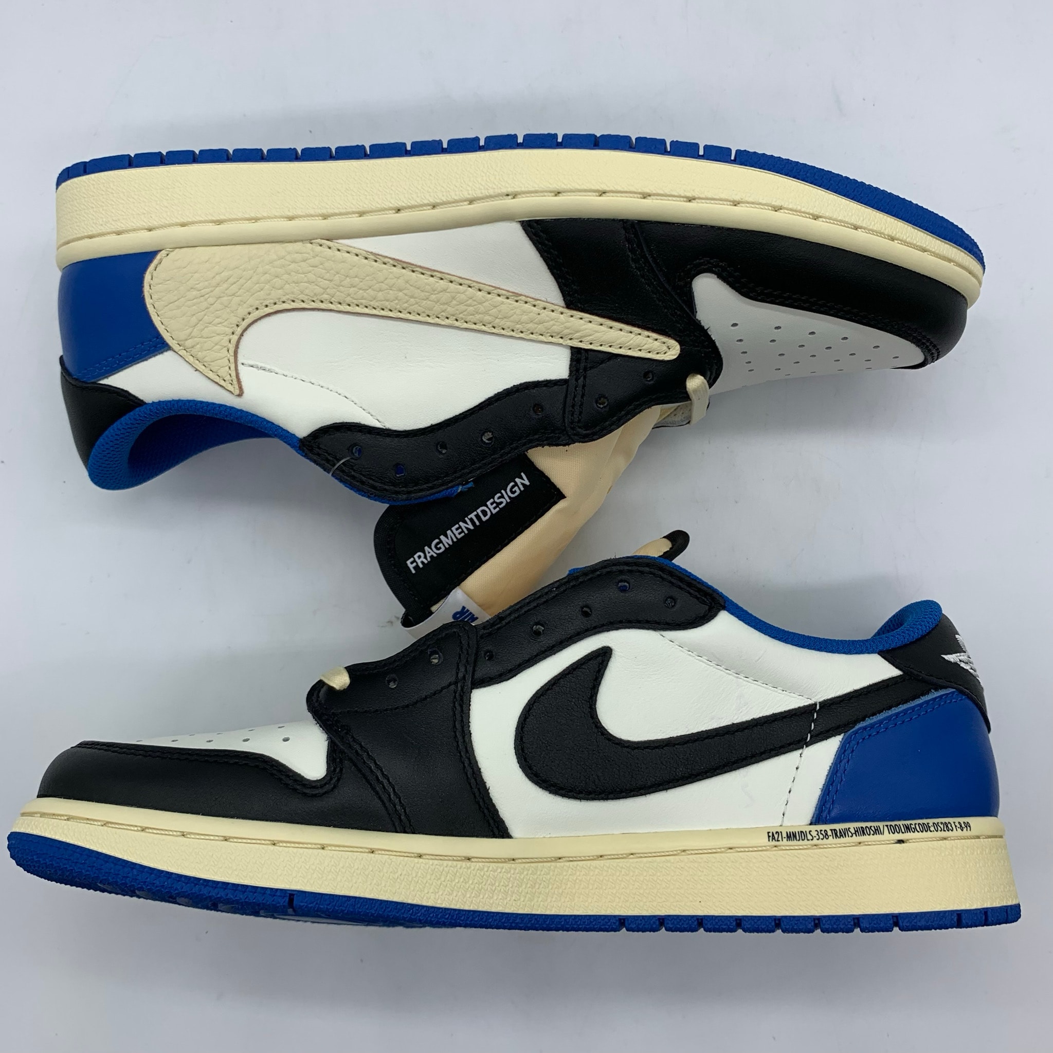 Travis Scott × fragment design × Nike Air Jordan 1 Low OG SP "Military Blue"