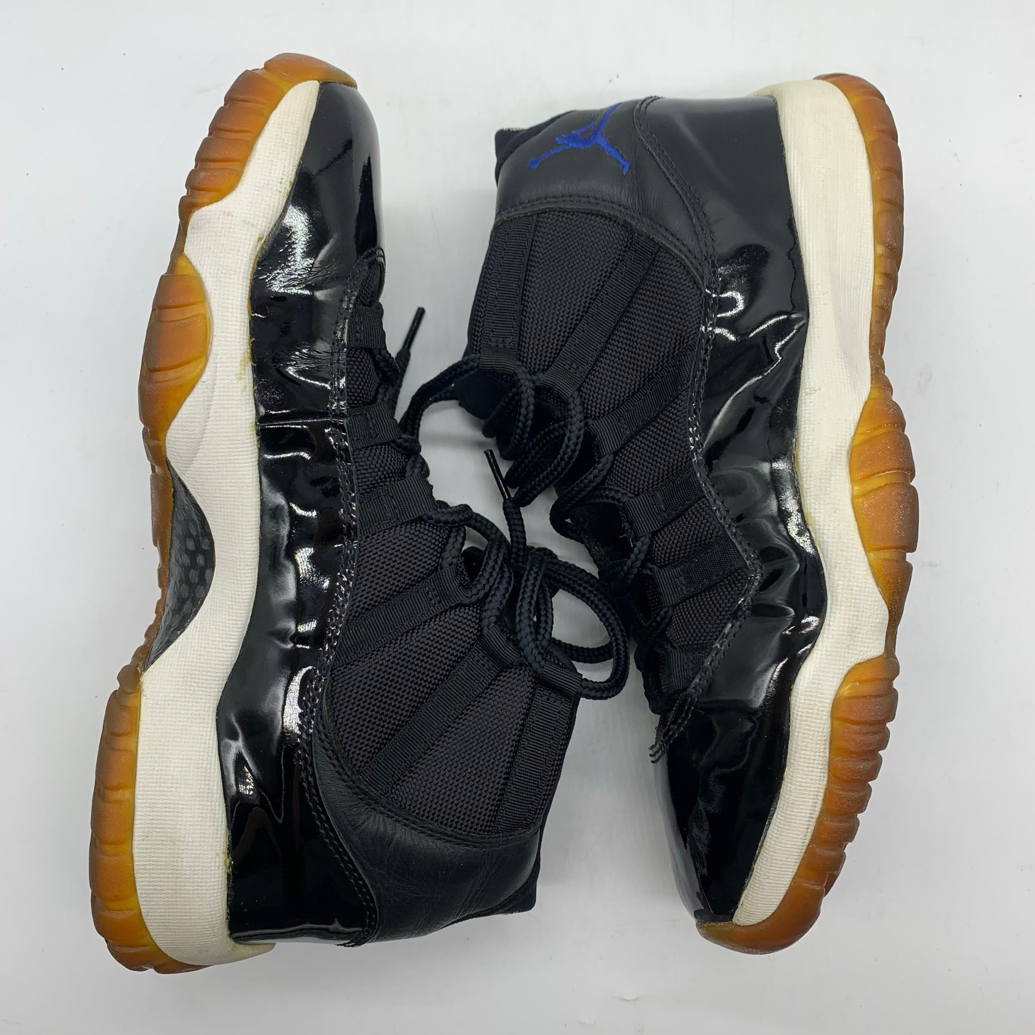 Nike Air Jordan 11 Retro "Space Jam" (2000)