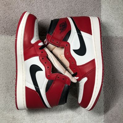 Nike Air Jordan 1 High OG "Lost & Found/Chicago"