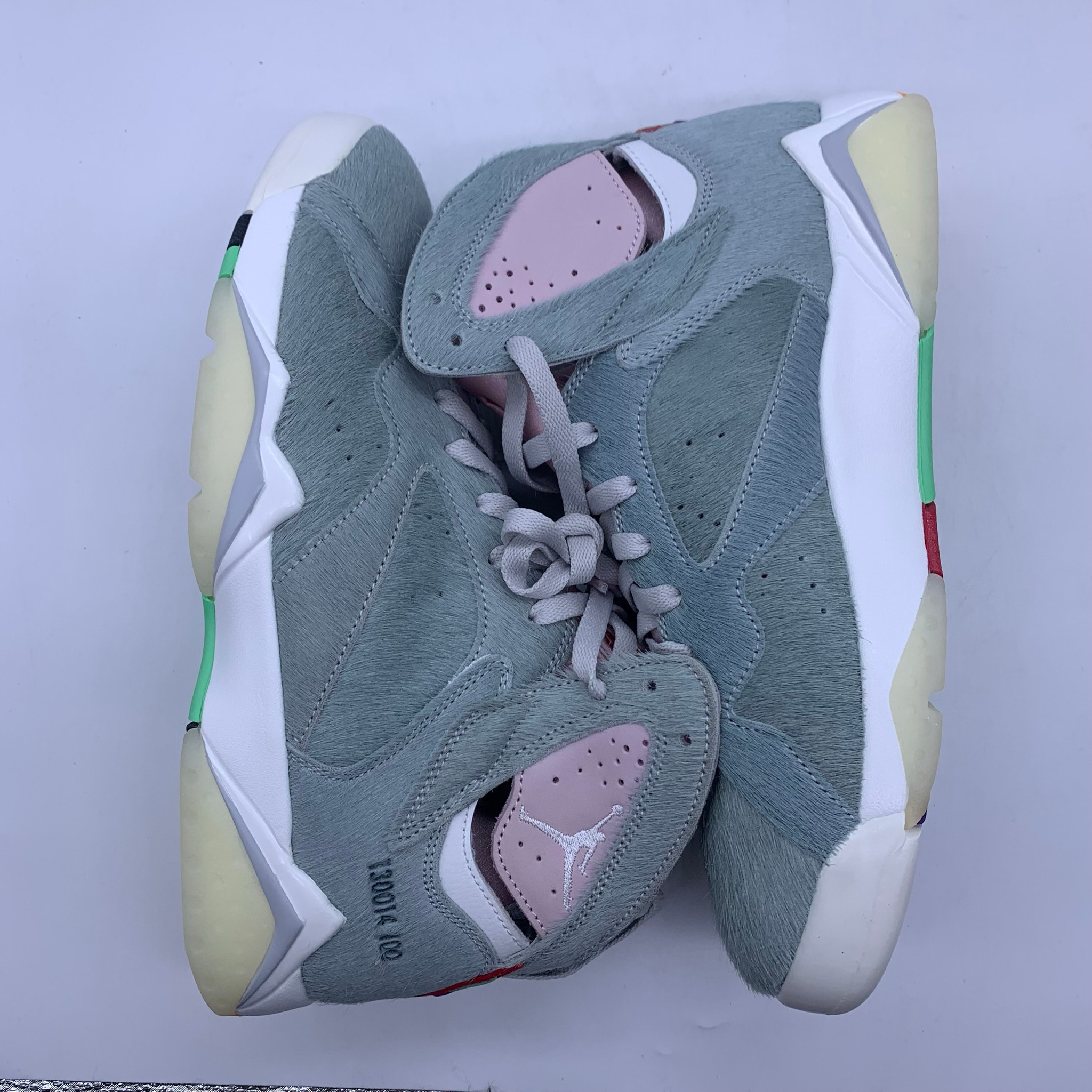Nike Air Jordan 7 SE "Hare 2.0"