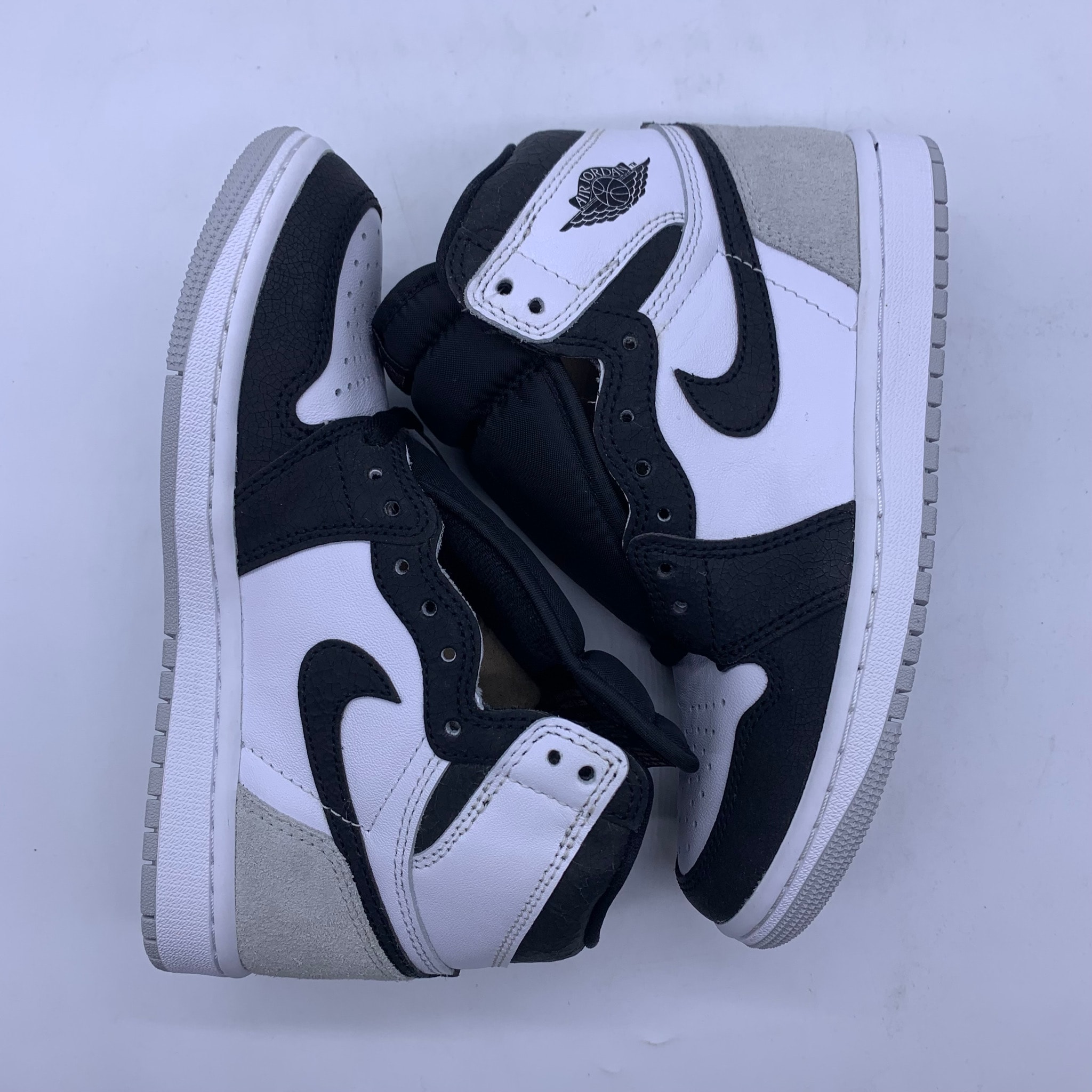 Nike Air Jordan 1 High OG "Bleached Coral"