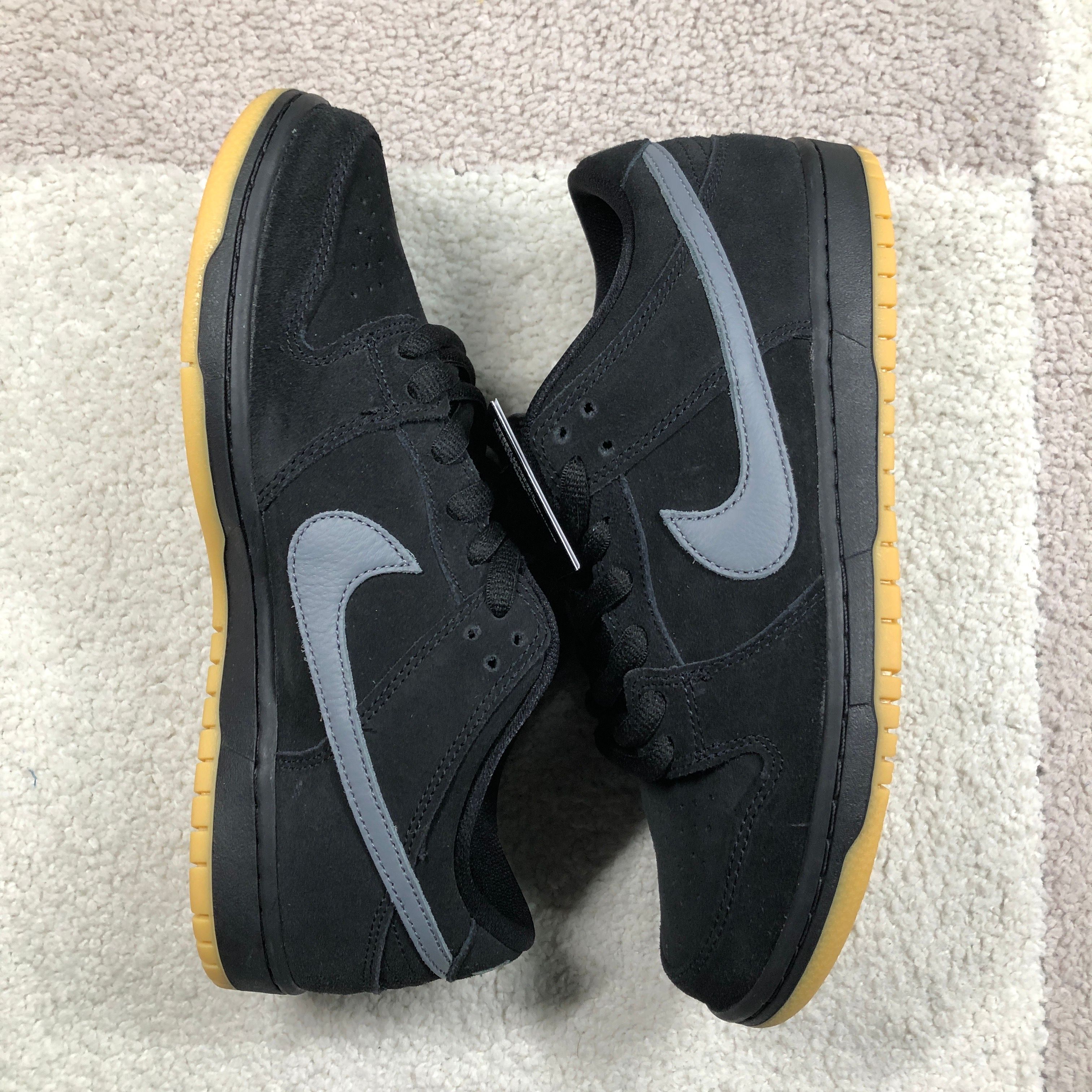 Nike SB Dunk Low Pro "Black/Fog"