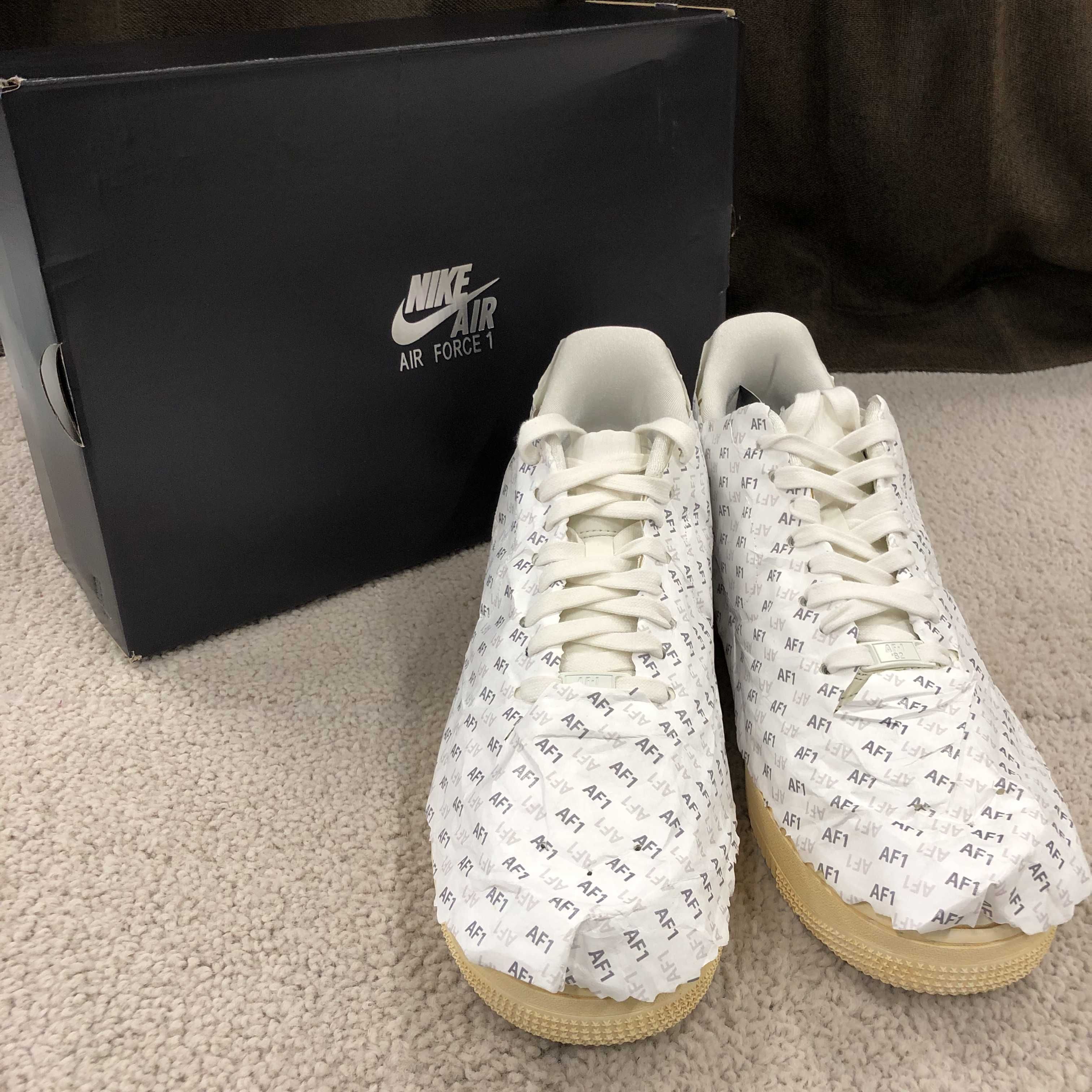 Nike Air Force 1 Low '07 LV8 "Made You Look"