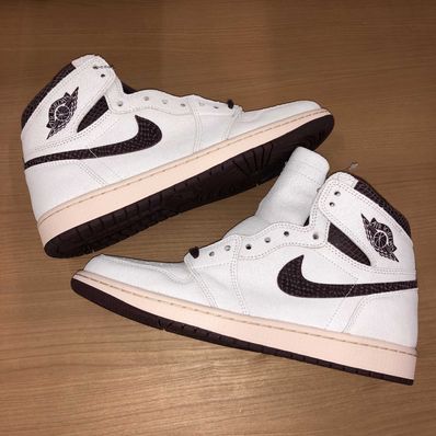 A Ma Maniere × Nike Air Jordan 1 Retro High OG "Sail and Burgundy"