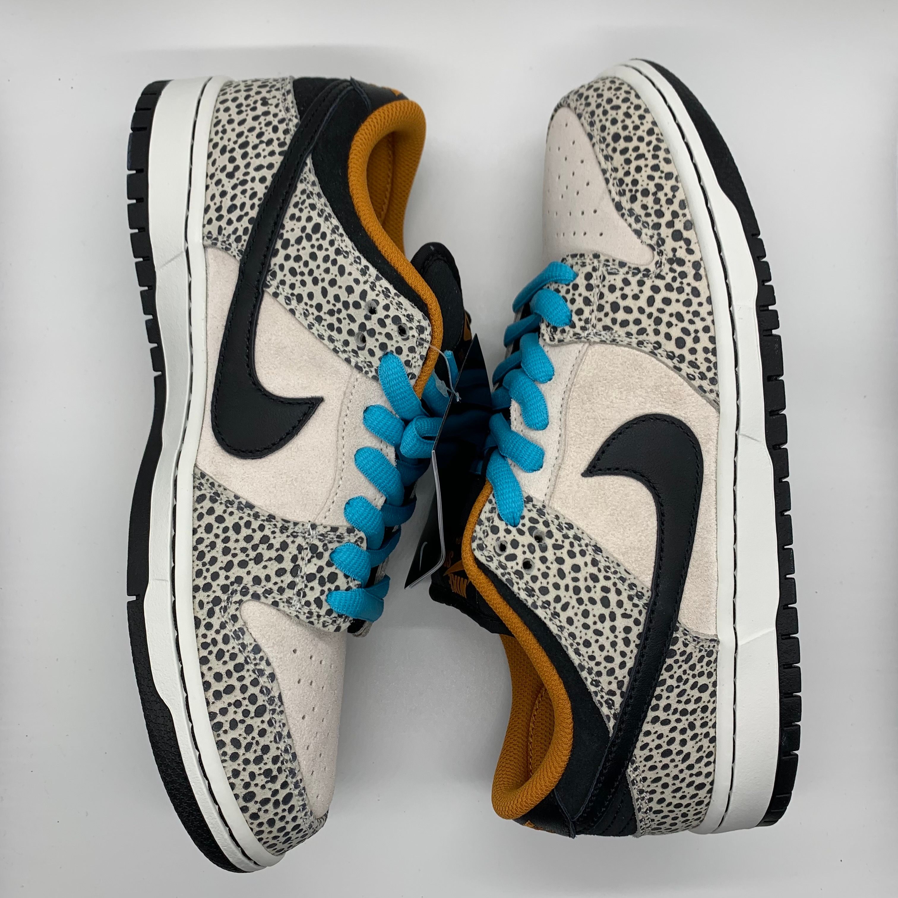 Nike SB Dunk Low Pro Electric Safari "Phantom and Black"