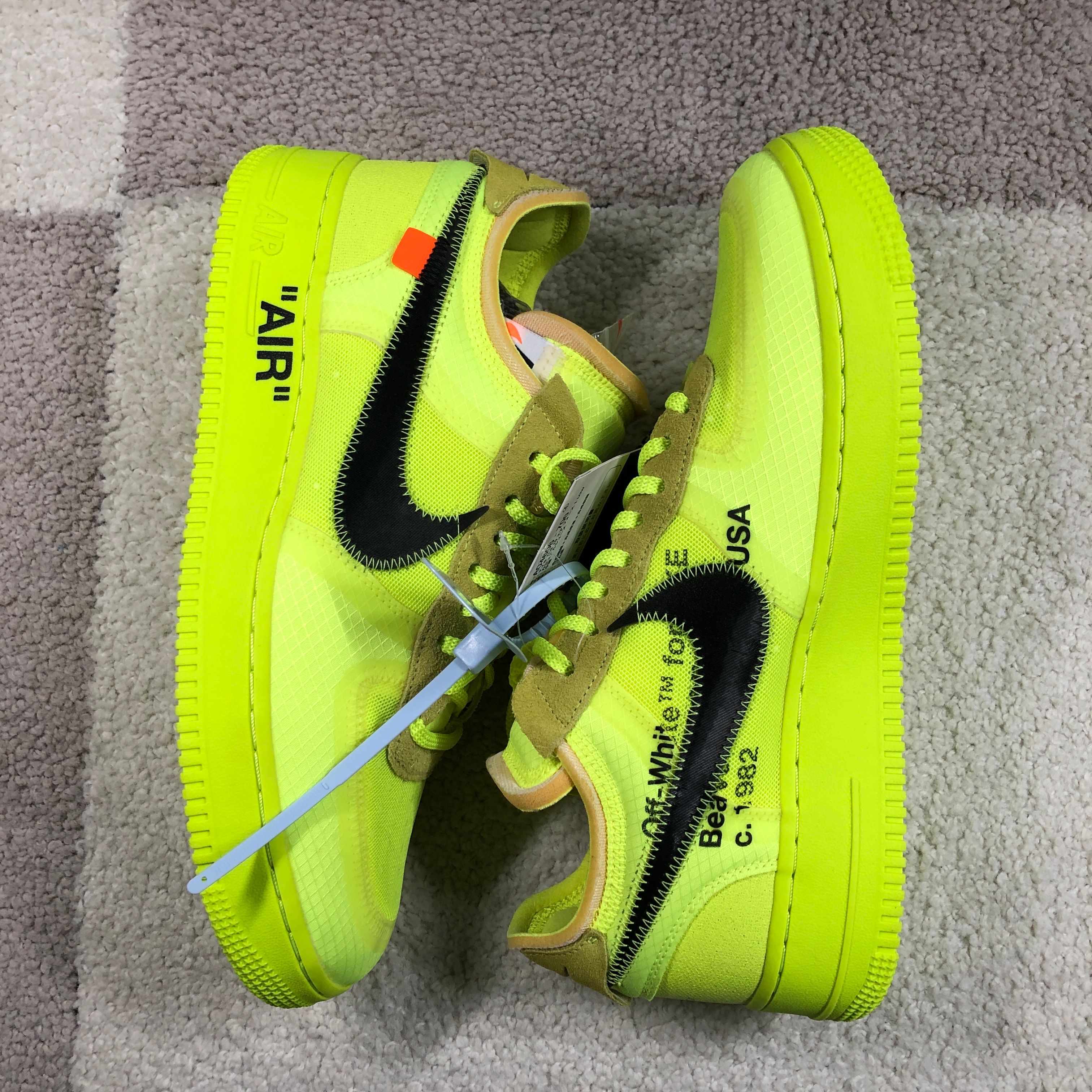 Off-White × Nike Air Force 1 Low "Volt"