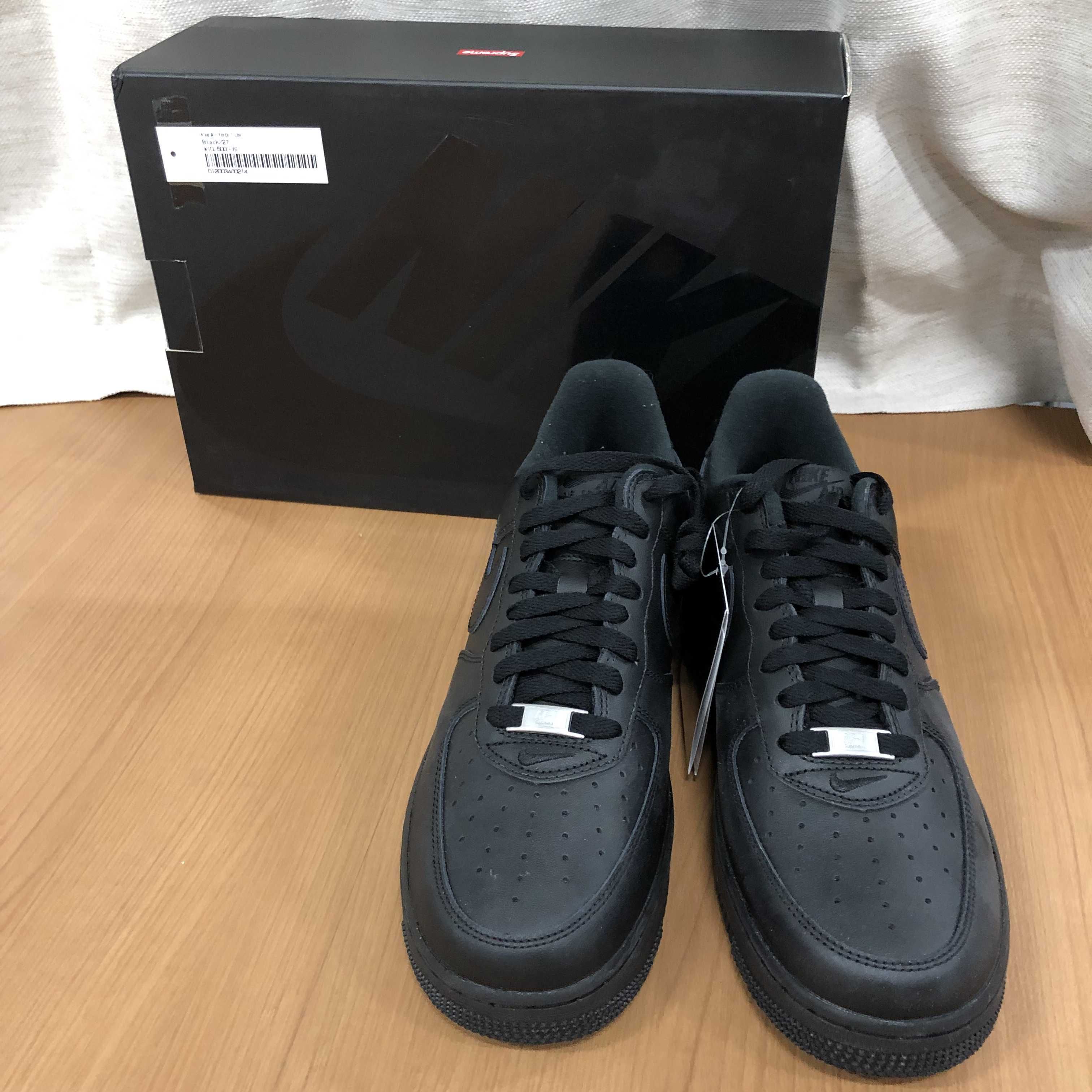 Supreme × Nike Air Force 1 Low "Black"