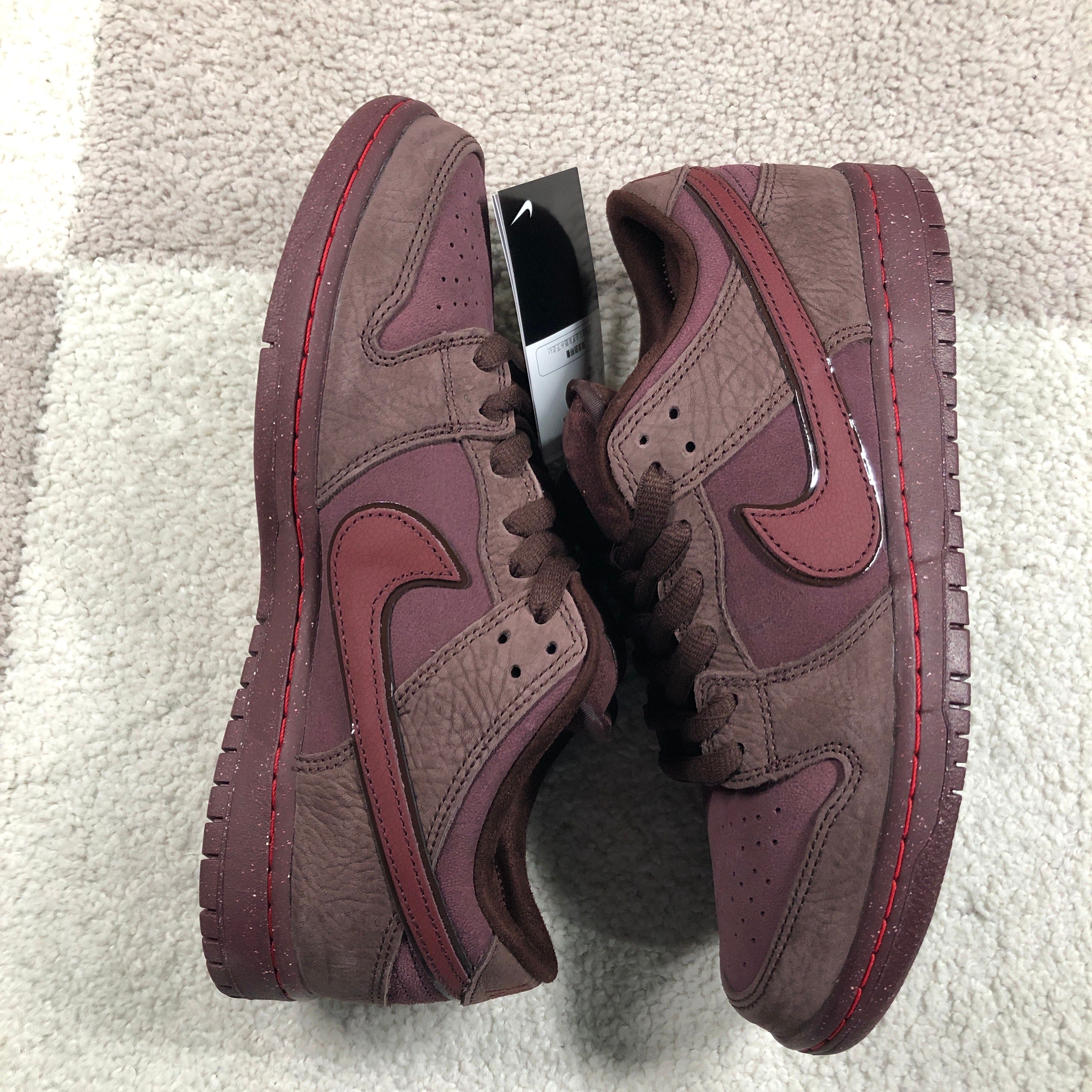 Nike SB Dunk Low PRM City of Love "Burgundy"