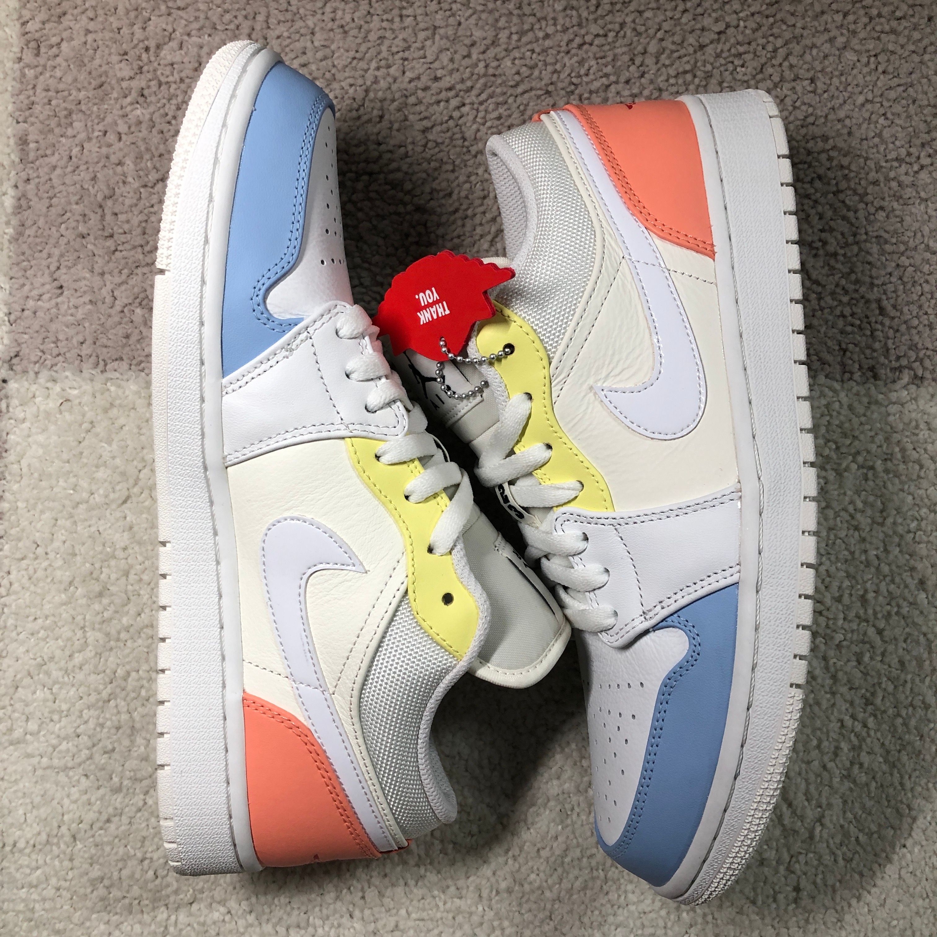 NIKE AIR JORDAN 1 LOW "TO MY FIRST COACH"