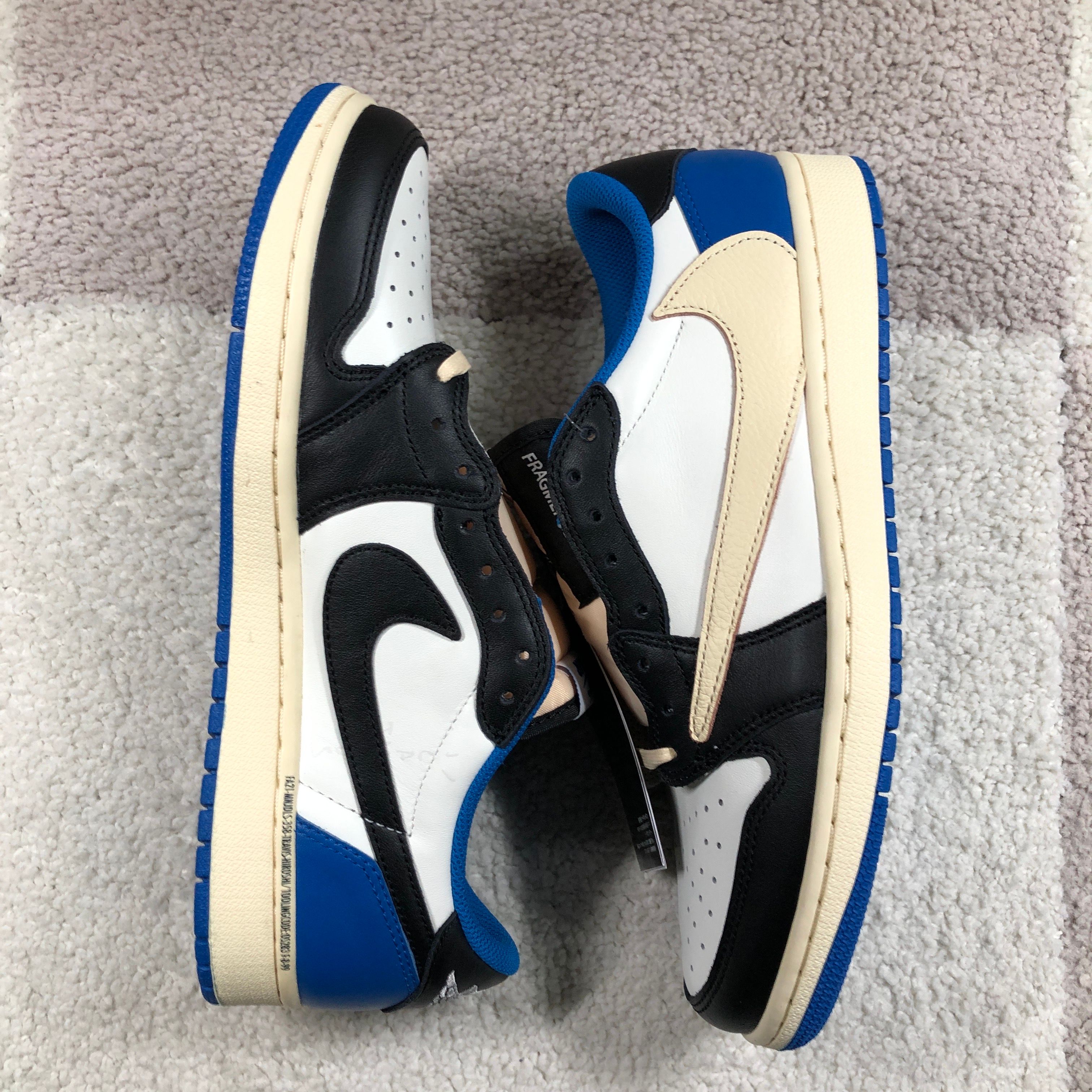 Travis Scott × fragment design × Nike Air Jordan 1 Low OG SP "Military Blue"