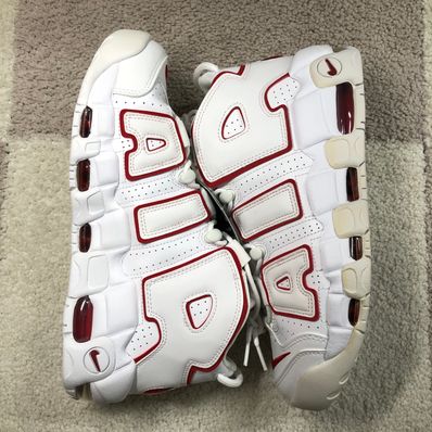 NIKE AIR MORE UPTEMPO "WHITE/VARSITY RED" (2021)