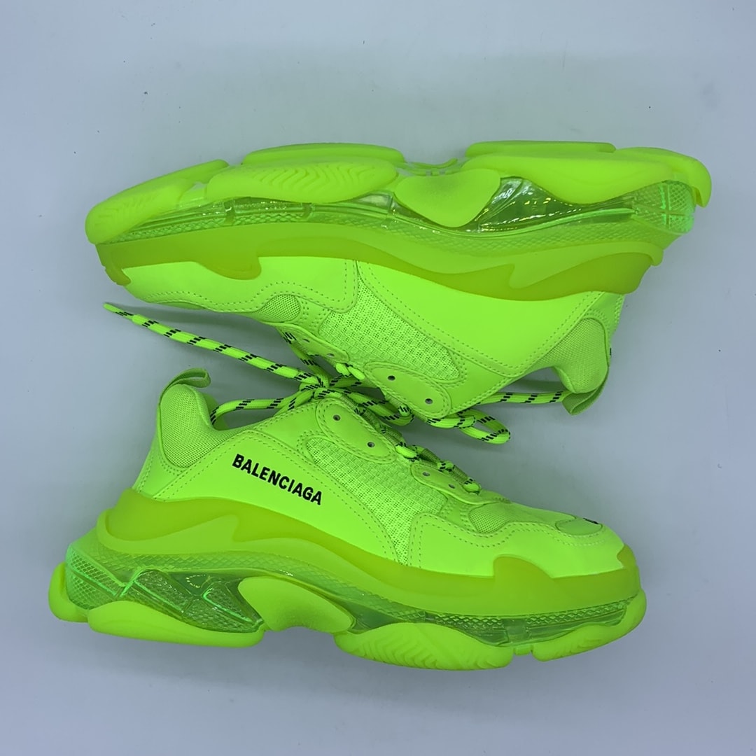 BALENCIAGA Triple S "Neon Green"