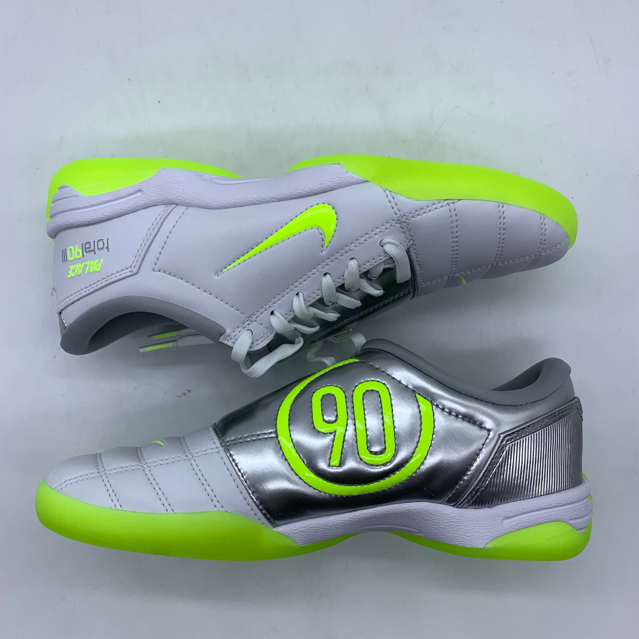 PALACE x Nike Total 90 3 "White/Volt/Metallic Silver"