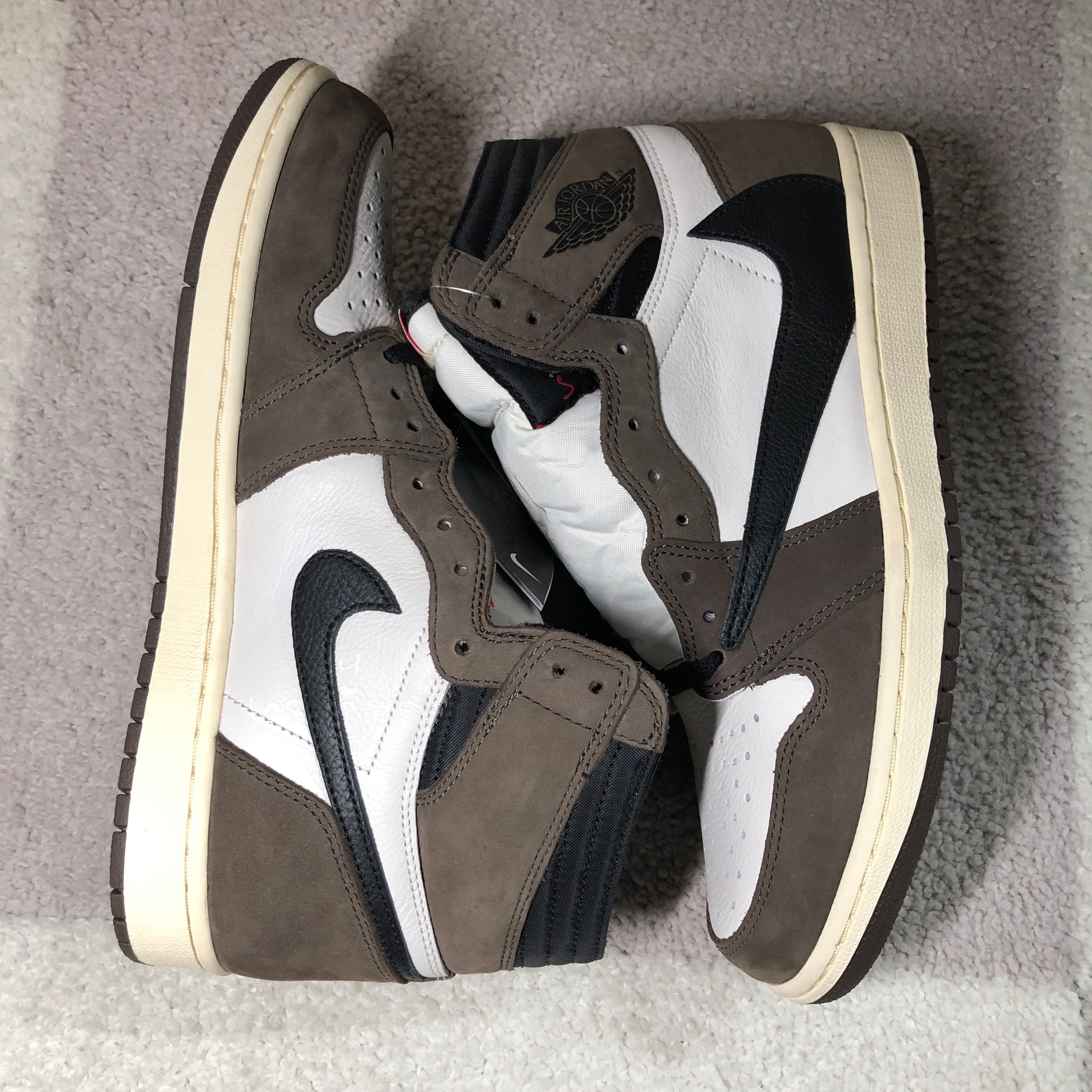 Travis Scott × Nike Air Jordan 1 Retro High OG TS SP "Sail/Dark Mocha"