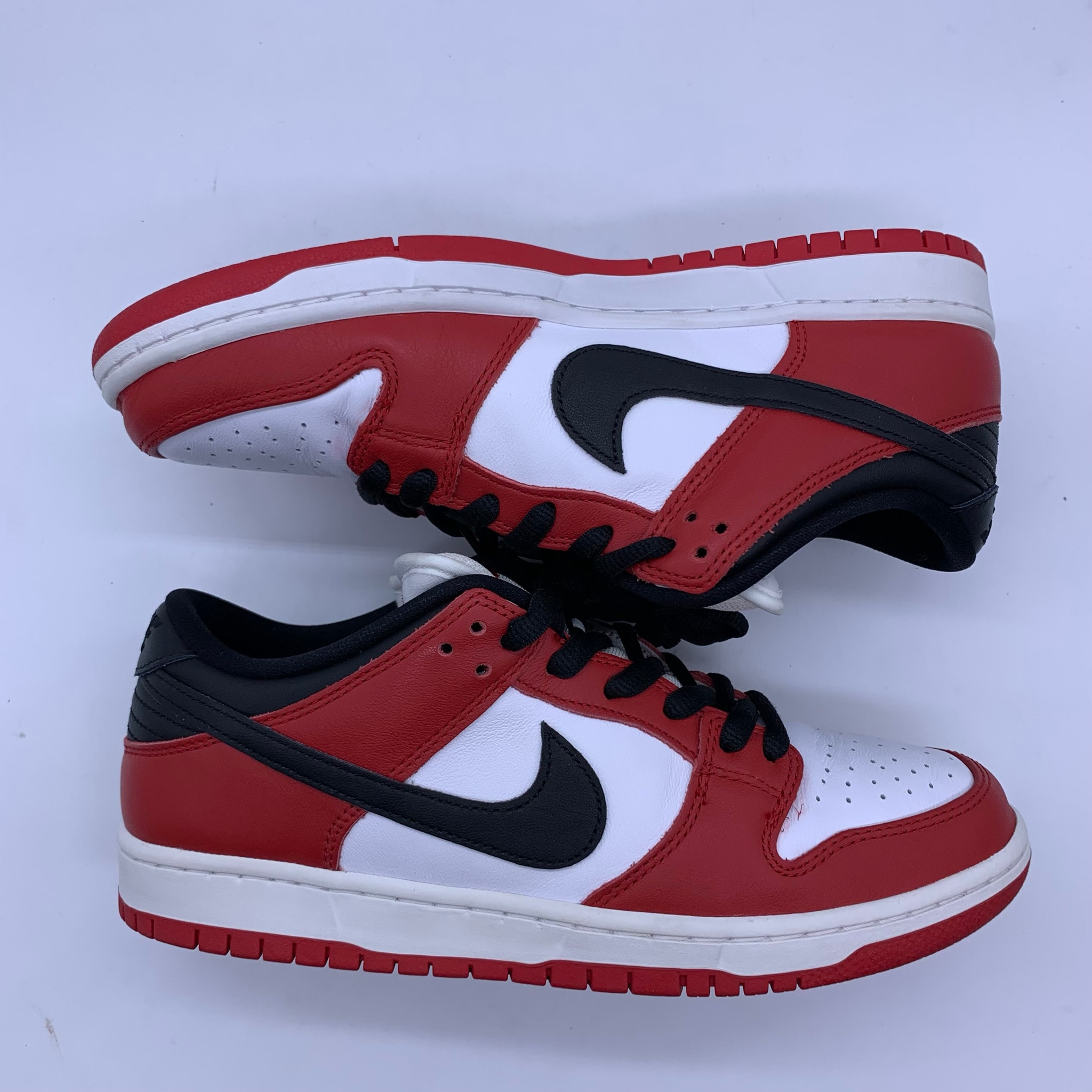 Nike SB Dunk Low Pro "J-Pack Chicago/Varsity Red and White"